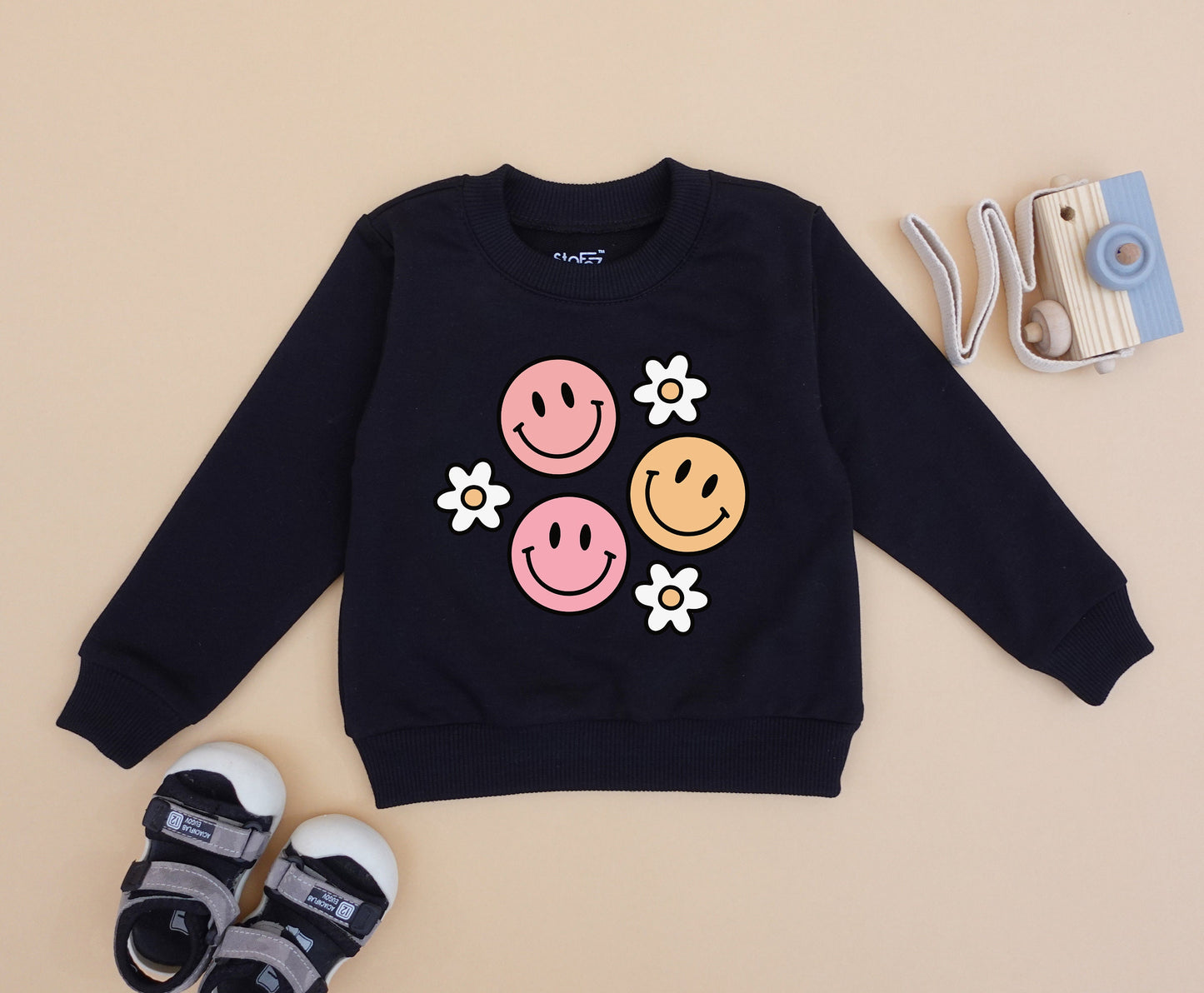 Groovy Smile Face Toddler Sweatshirt Retro Birthday Outfit for Girls, Soft & Comfy Baby Sweatshirt, Fun Gift