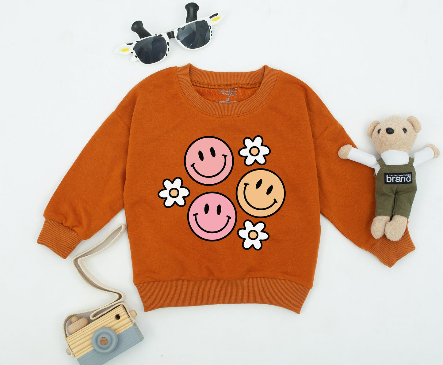 Groovy Smile Face Toddler Sweatshirt Retro Birthday Outfit for Girls, Soft & Comfy Baby Sweatshirt, Fun Gift