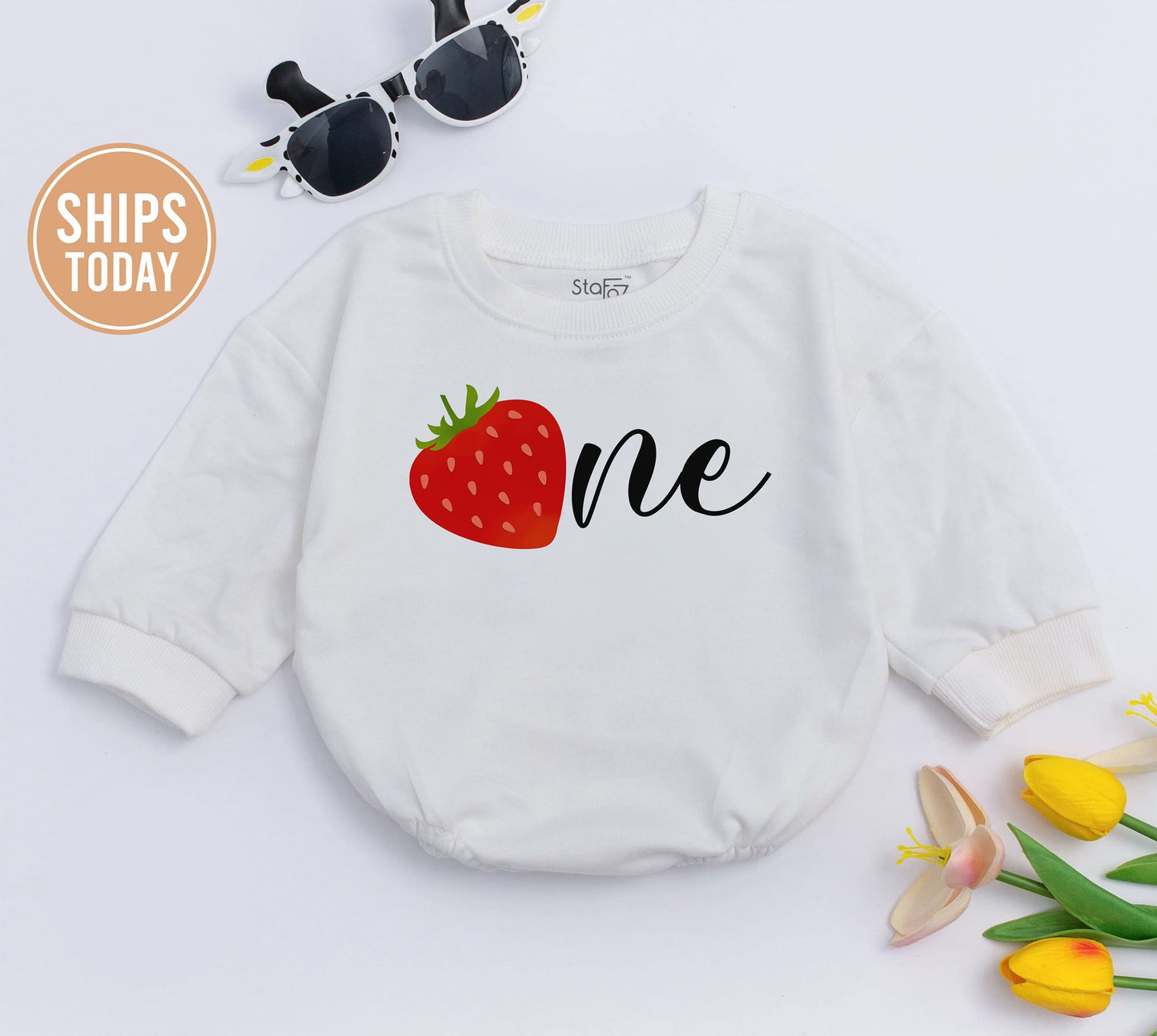 Strawberry Romper, Baby Outfit, Baby Girl Clothes, Toddler Girls Clothing, Birthday Strawberry Romper, 1st Birthday Bodysuit, Birthday Gifts