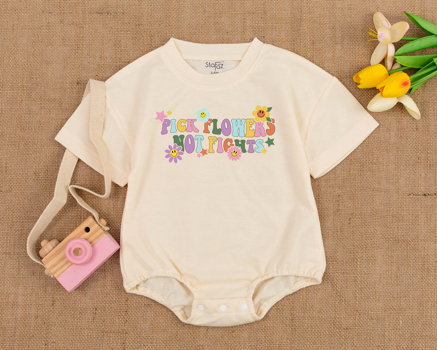 Pick Flowers Not Fights Groovy Baby Romper Vintage Hippie Pastel Bubble Bodysuit Cute Smiley Flower Baby Shower Gift for Boys & Girls