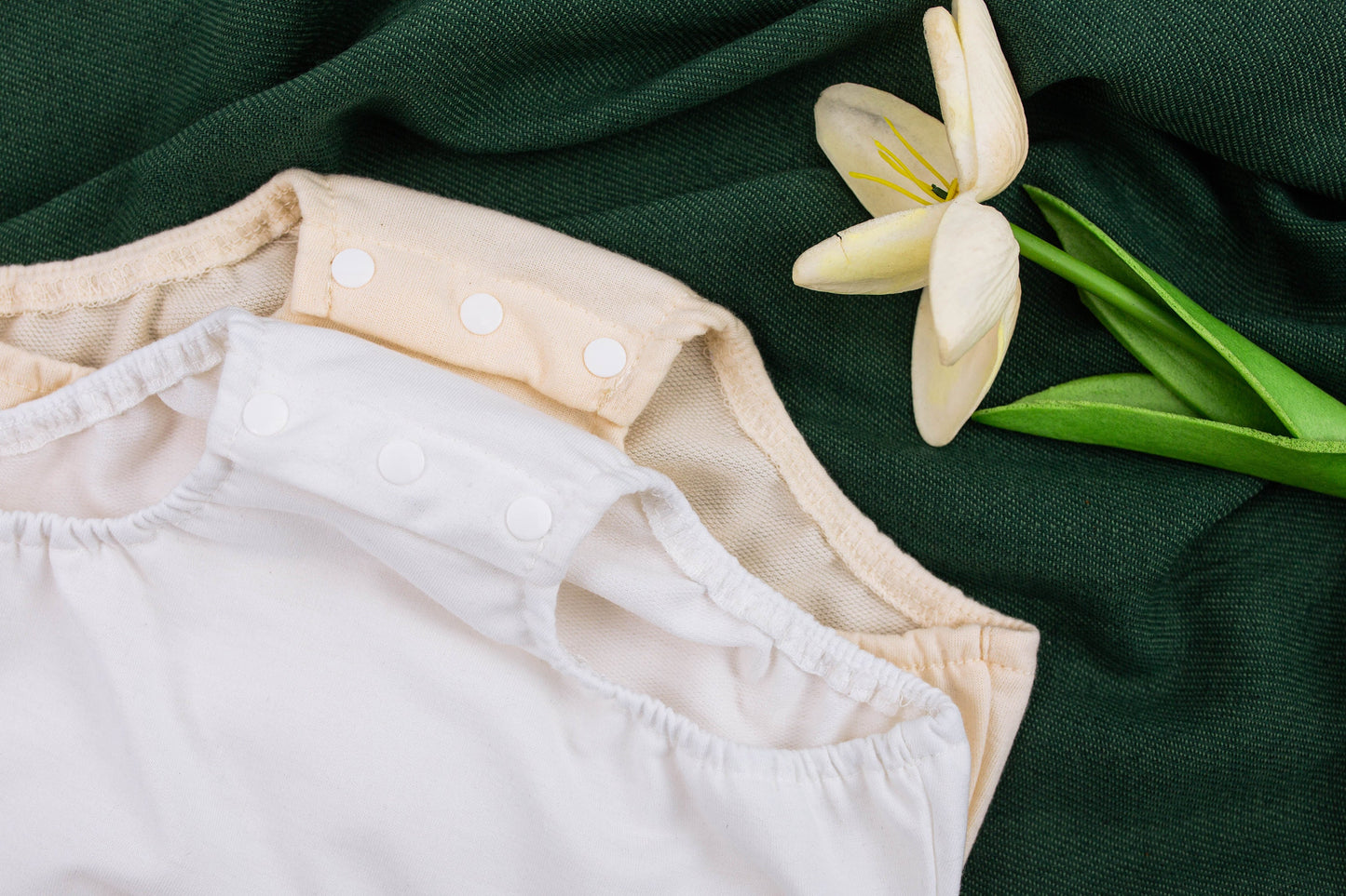 Retro Smile Baby Romper: Vintage Style for Girls & Boys