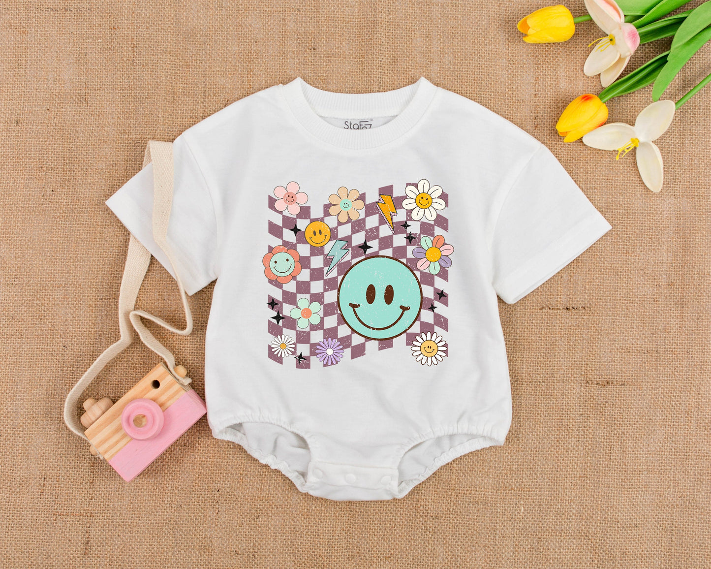Retro Smile Baby Romper: Vintage Style for Girls & Boys