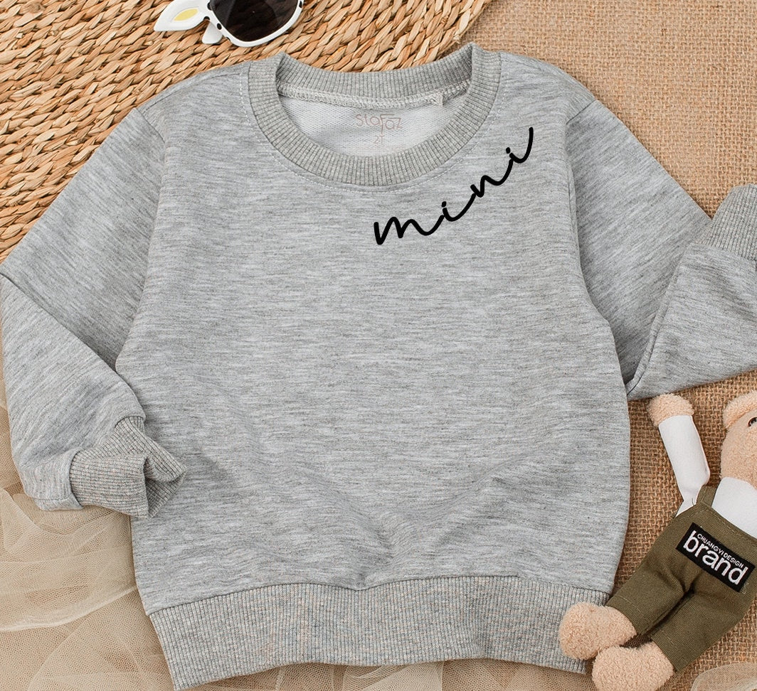 Custom Mama and Mini Matching Sweatshirts Daughter Son Names Family Cozy Winter Apparel Retro Christmas Gift Baby Newborn Coming Home