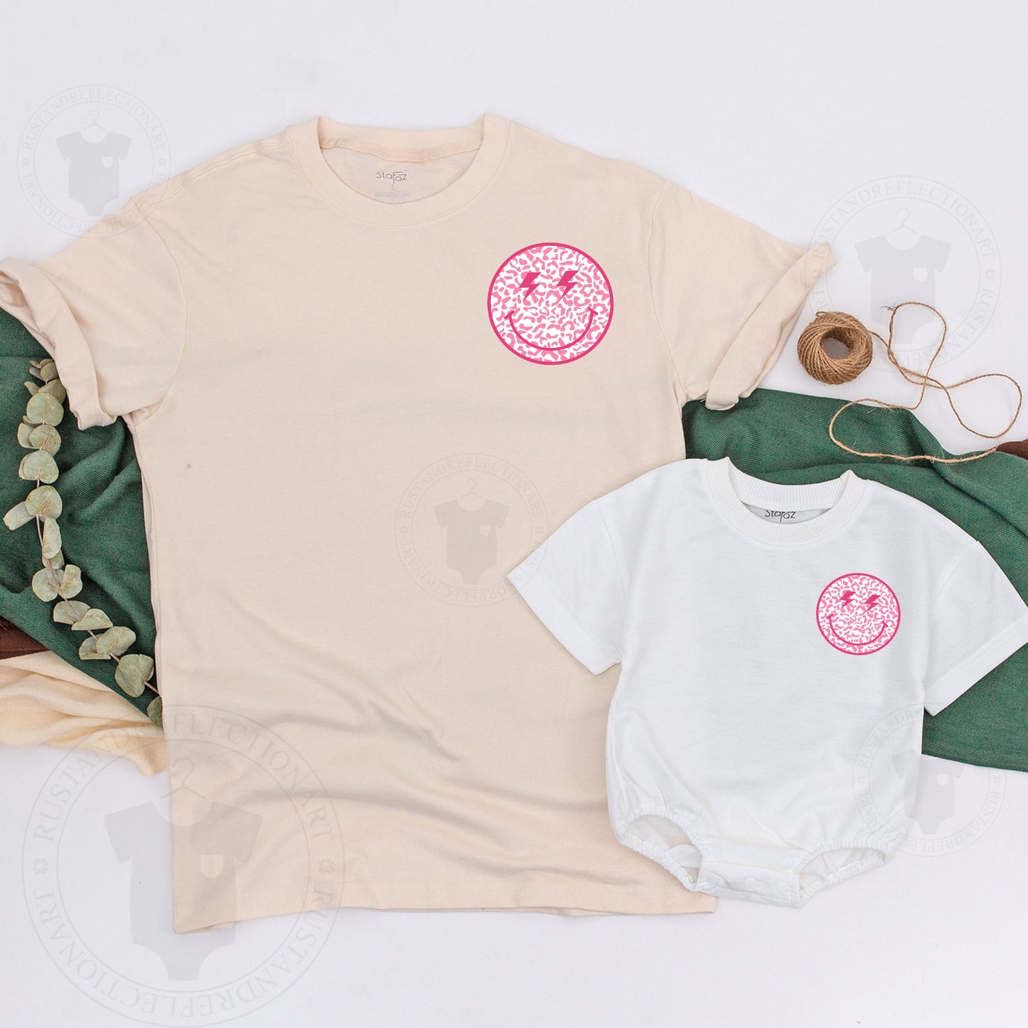 Matching Mom Daughter Smiley Face Retro Boho T-Shirts Mama Mini "In My Mom's Girl Era" Toddler Tee Soft Cotton Birthday Gift