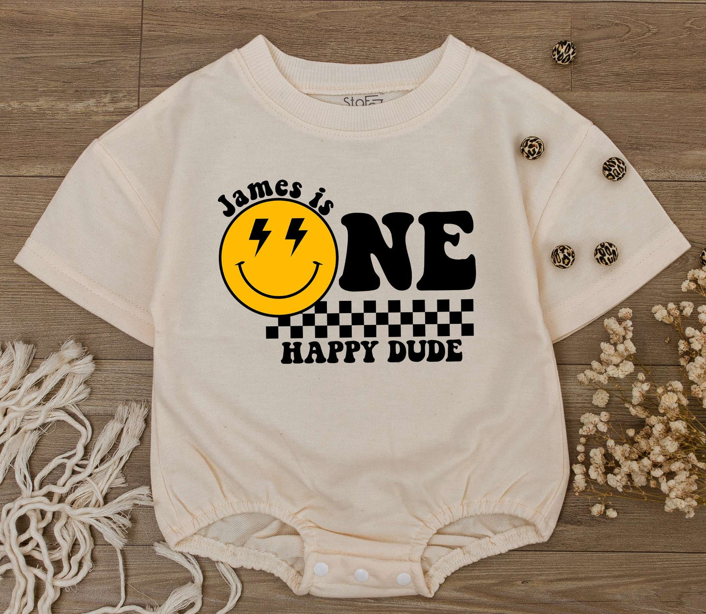 James/Lyla is ONE Happy Dude Birthday Bodysuit Yellow Smiley Face Lightning Eyes Checkerboard Retro Vintage Baby Clothes First Birthday Gift
