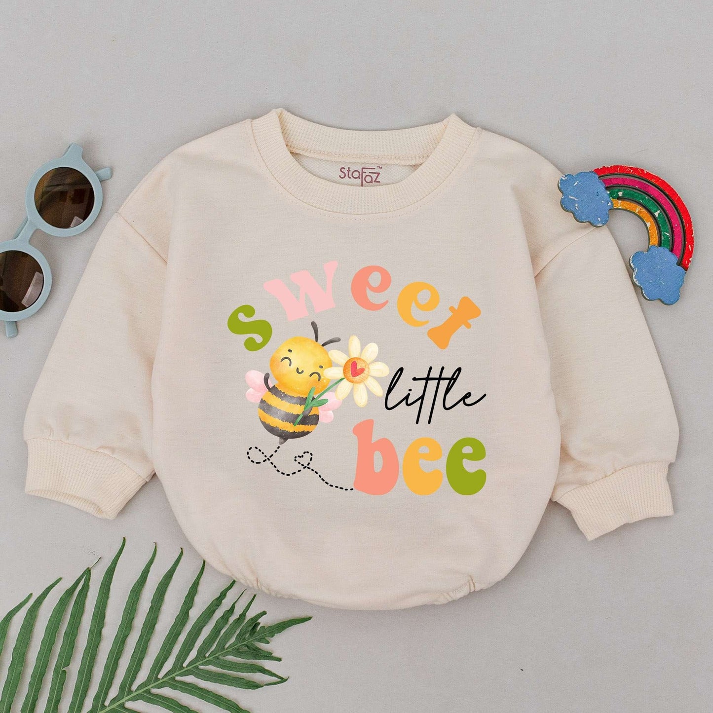 Sweet Little Bee Baby Romper Bodysuit Whimsical Pastel Pink Green Yellow Cartoon Design Baby Girl Soft Cotton Mother's Day Baby Shower Birthday Gift Outfit for Infant