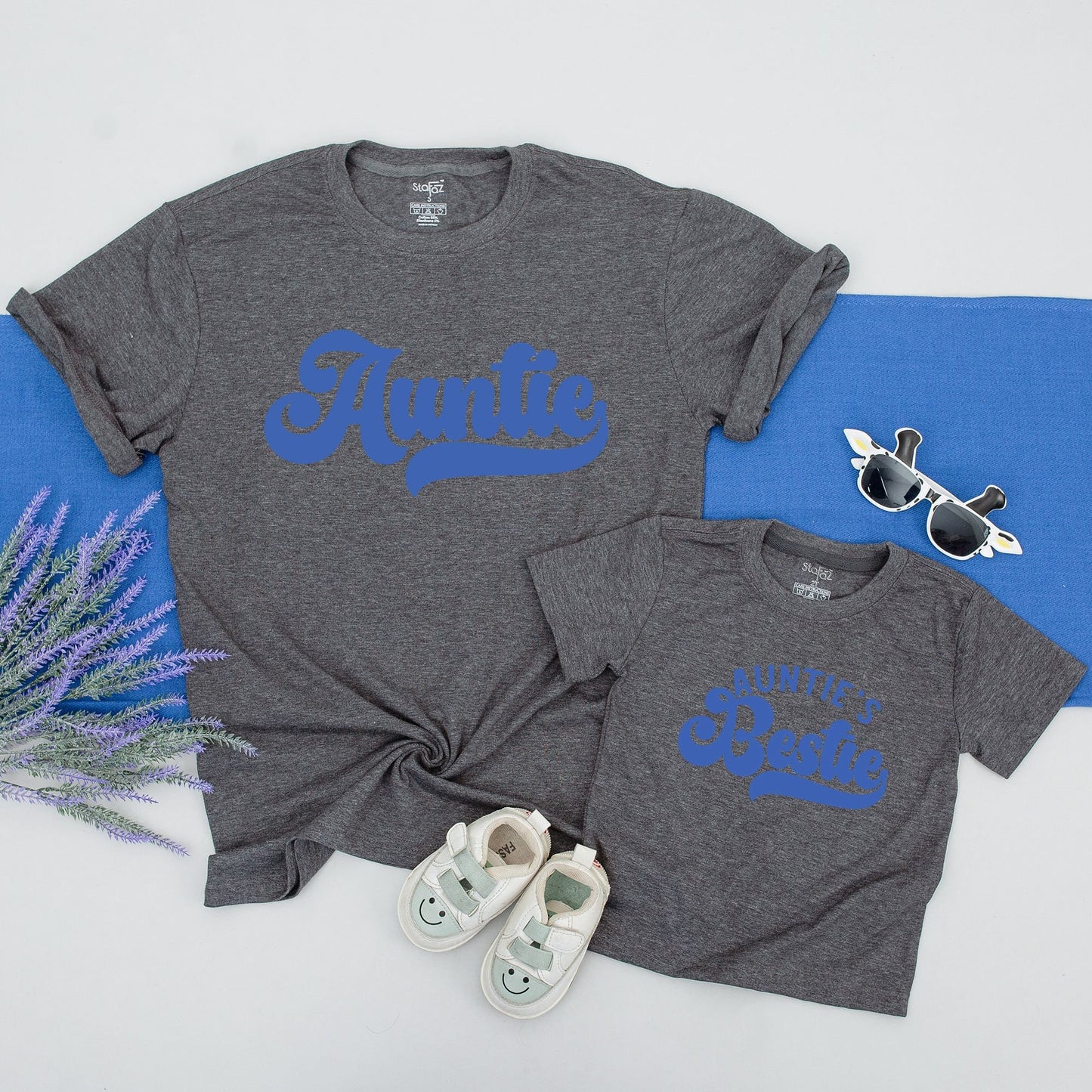 Auntie & Auntie's Bestie Matching Retro Shirts Cute Blue Cursive Font Family Gift Set Toddler Baby