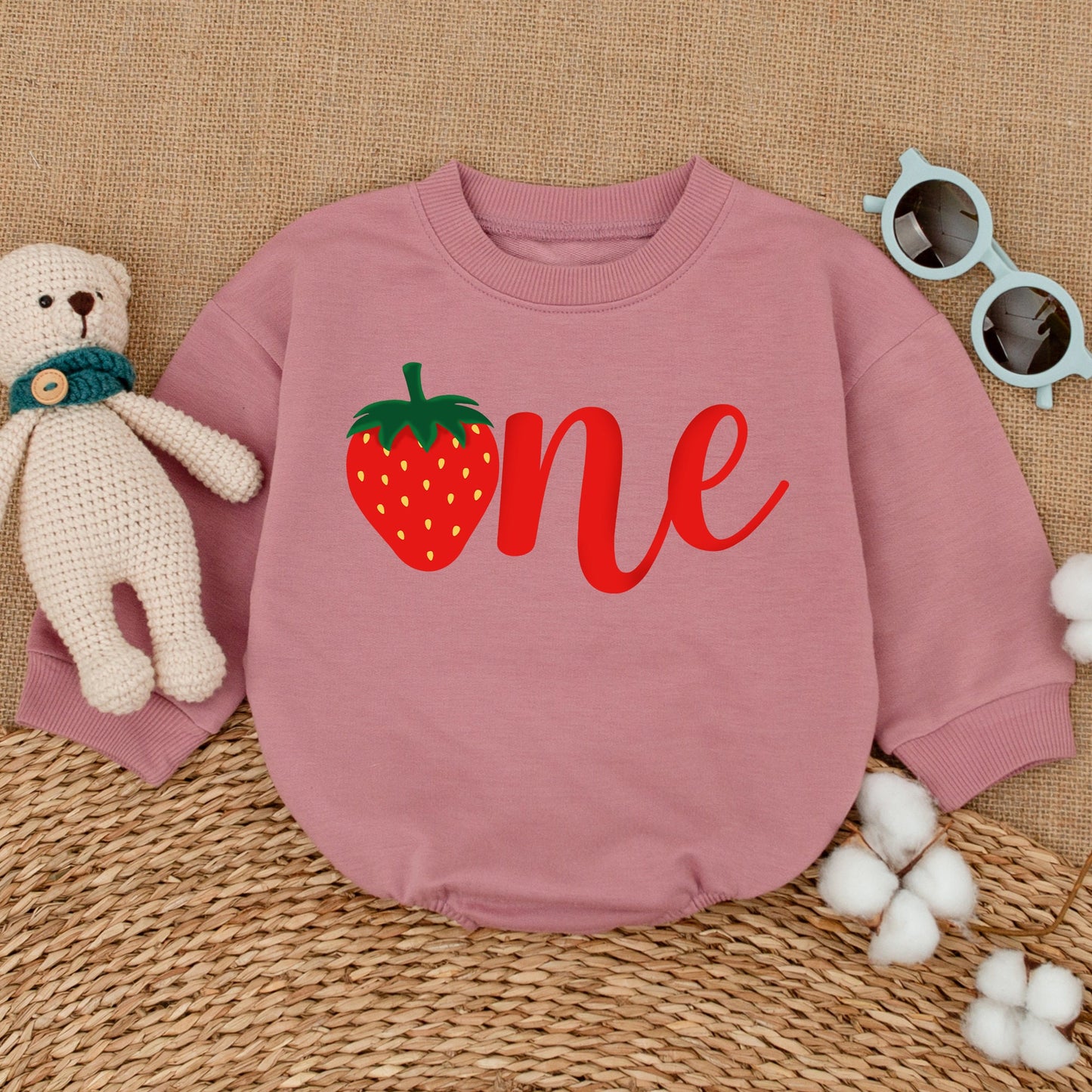 Strawberry 1st Birthday Baby Girl Romper Sweet One Outfit Smash Cake Bodysuit Soft Cotton Summer Gift for First Celebration Photo Shoot