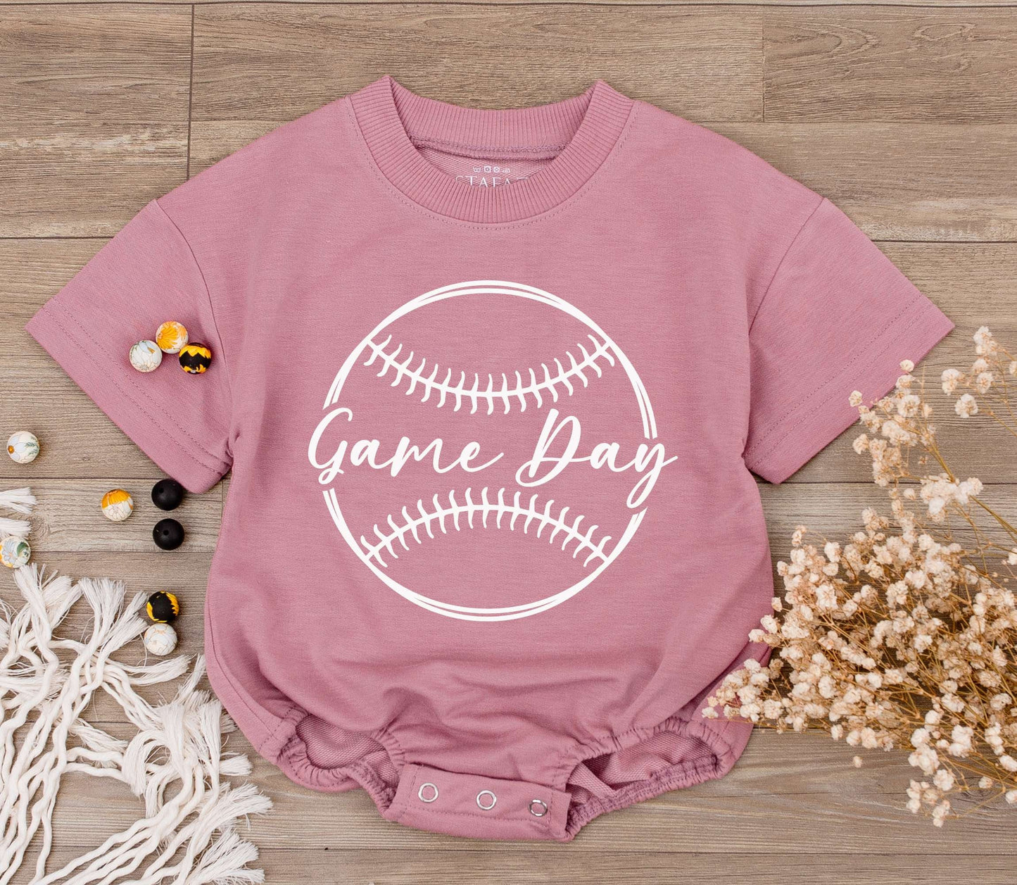 Adorable Retro Baseball Game Day Romper Bubble Romper for Baby Boy Girl Short Sleeve Summer Infant Bodysuit Outfit Baby Shower Gift Idea
