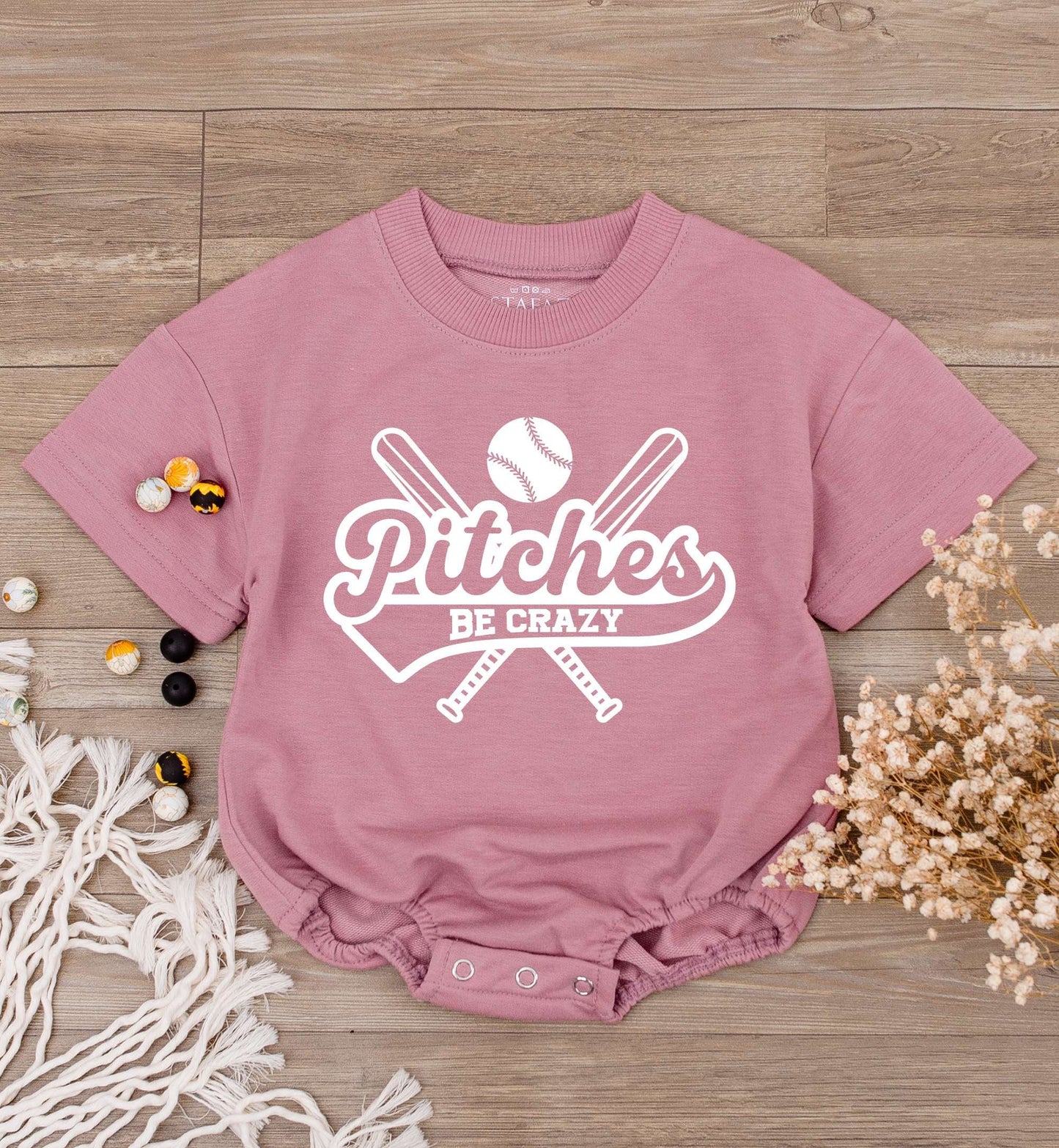 Pitches Be Crazy Baby Romper Short Sleeve Baseball Fan Outfit Funny Game Day Toddler Tee Infant Bodysuit Sport Season Gift Summer Wear