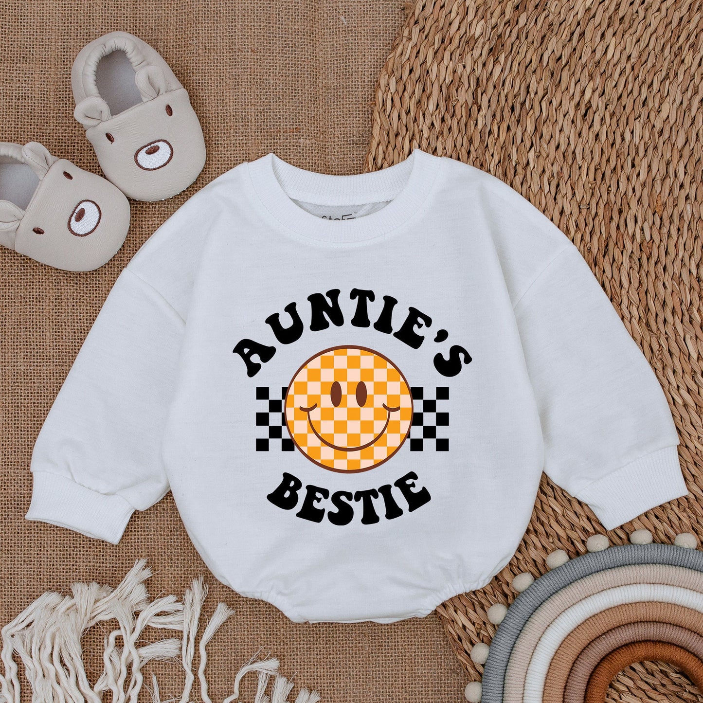 Auntie's Bestie Baby Romper Newborn Gift Announcement Custom Auntie Bestie Infant Outfit Baby Girl Boy Shower Clothes