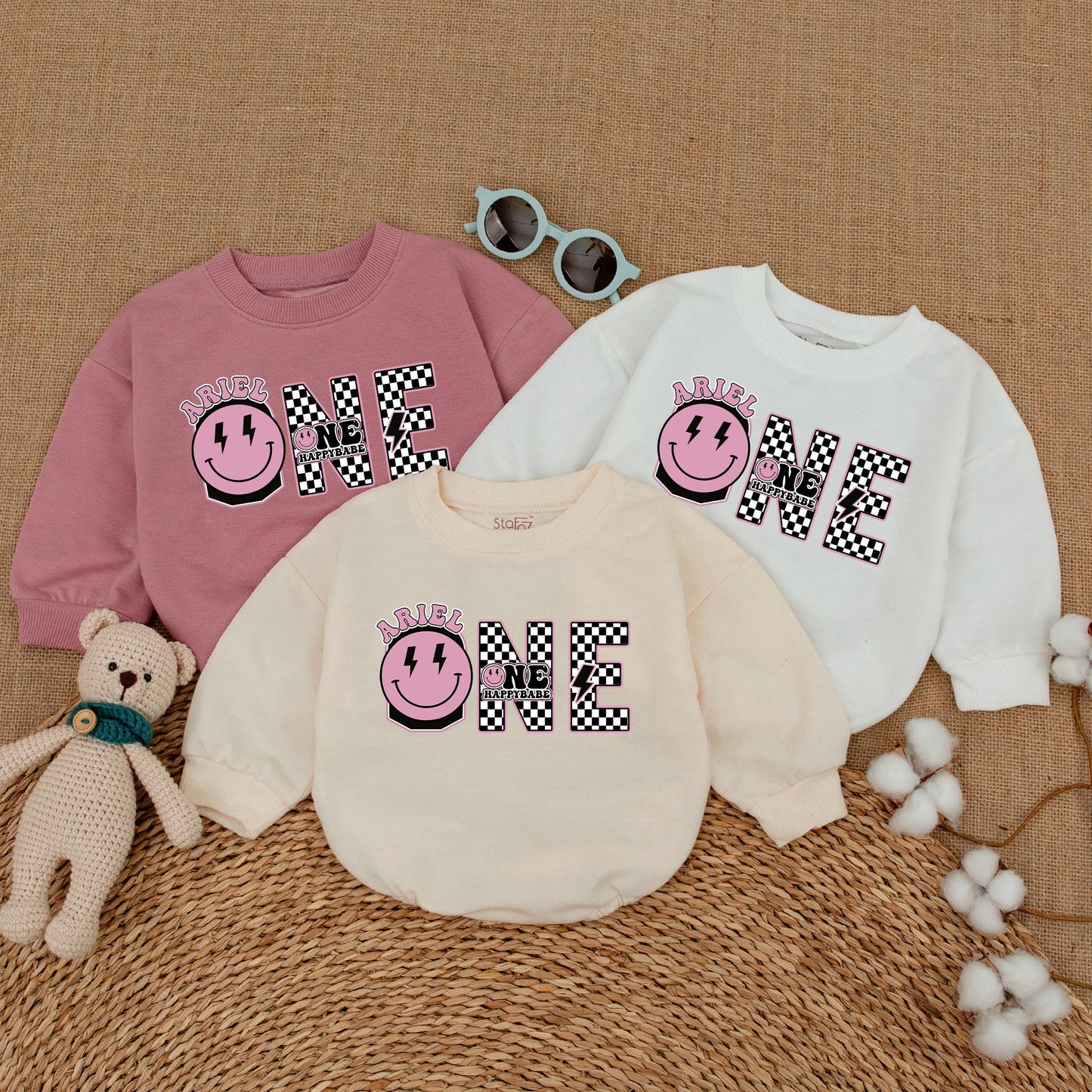 Personalized One Happy Babe Retro Smiley Face Birthday Outfit Baby Girl One Cool Dude Bodysuit Cake Smash Cheerful Bubble Letter Design