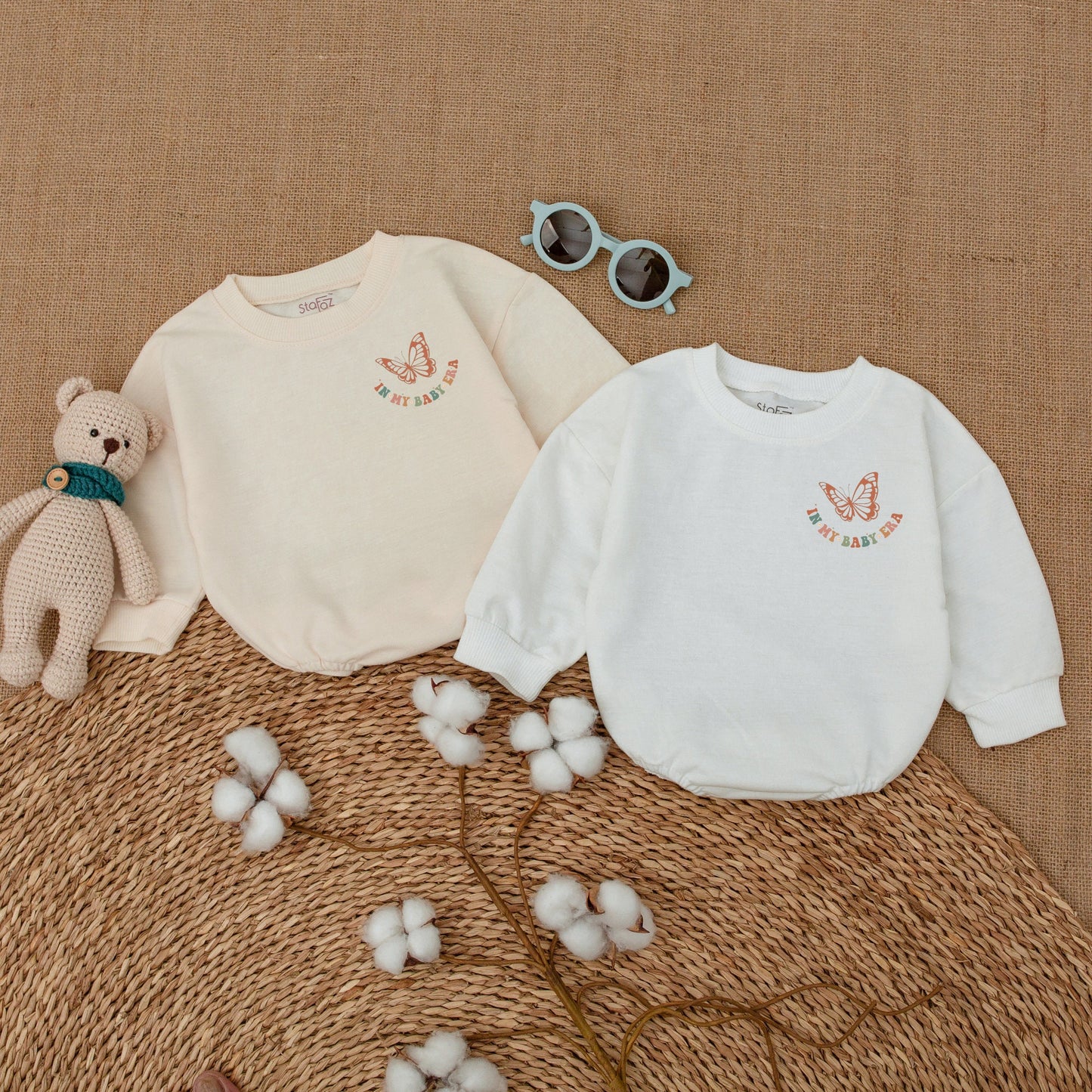 In My Baby Era" Retro Wavy Baby Girl Romper Bodysuit with Butterflies and Daisies Newborn Bubble Outfit Soft Vintage Style Baby Shower Gift