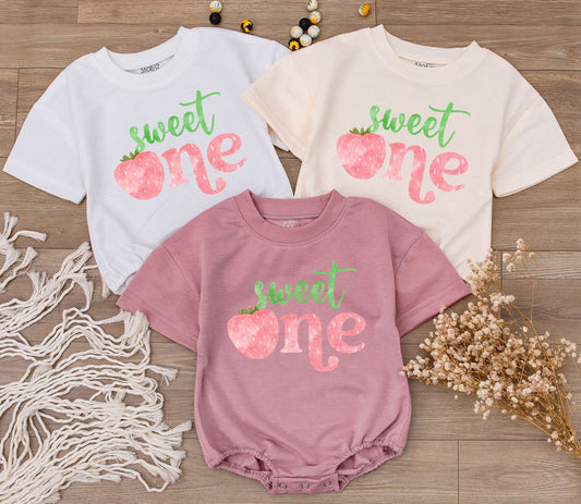 Sweet One Strawberry Baby Romper Girl First Birthday Outfit Retro Jumpsuit Toddler Party Bodysuit Baby Shower Gift Comfortable Summer Wear