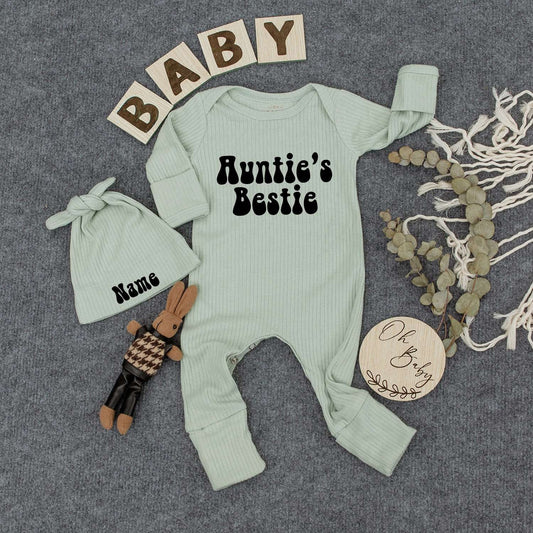 Personalized Auntie's Bestie Baby Bodysuit Retro Font Newborn Gift Outfit Cute Best Friend Sleepsuit Going Home Outfit New Aunt Gift