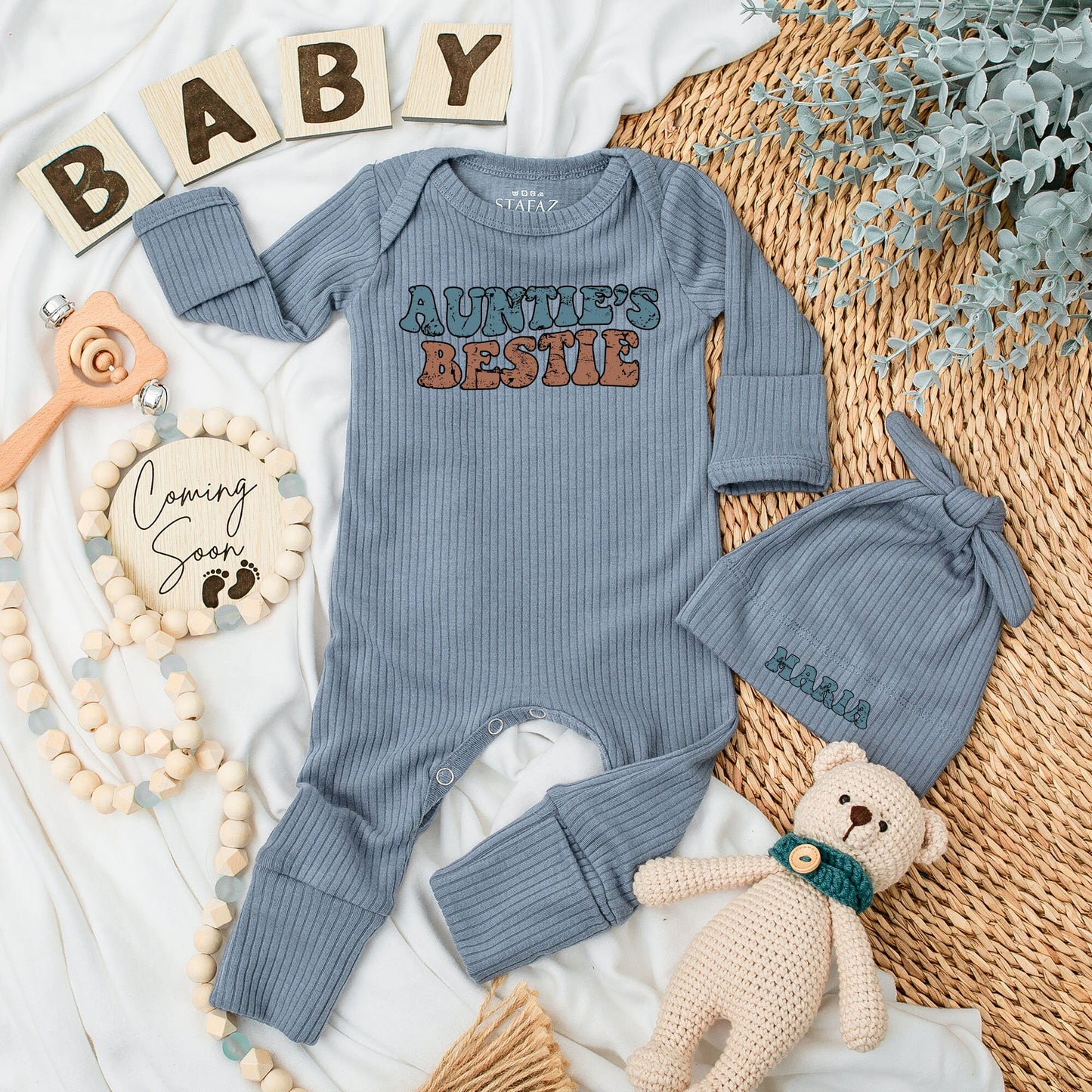 Auntie's Bestie Retro Baby Bodysuit and Hat Set Distressed Blue Bubble Letters 70s Style Newborn Shower Gift Coming Home Outfit Maria Hat
