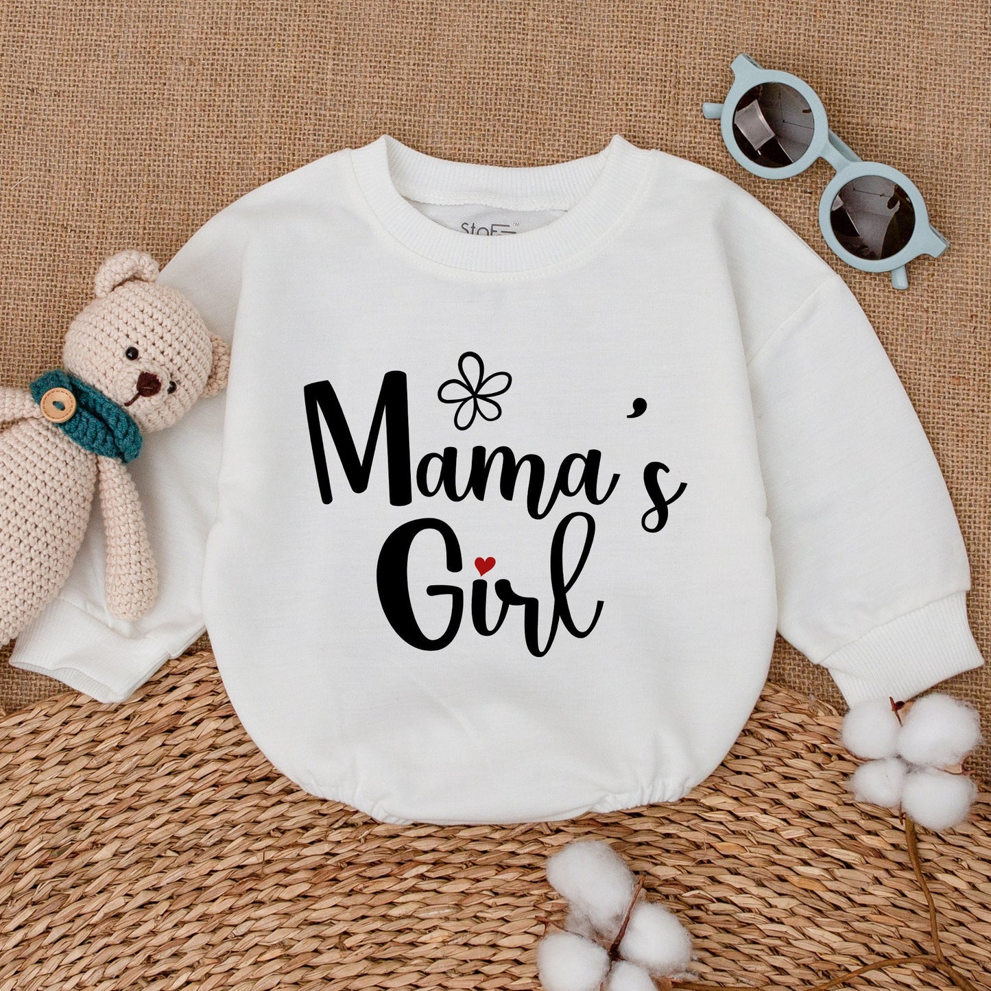 Mama's Girl Playful Script Bubble Romper with Red Heart Flower Sweet Newborn Infant Baby Bodysuit Mother's Day Baby Shower