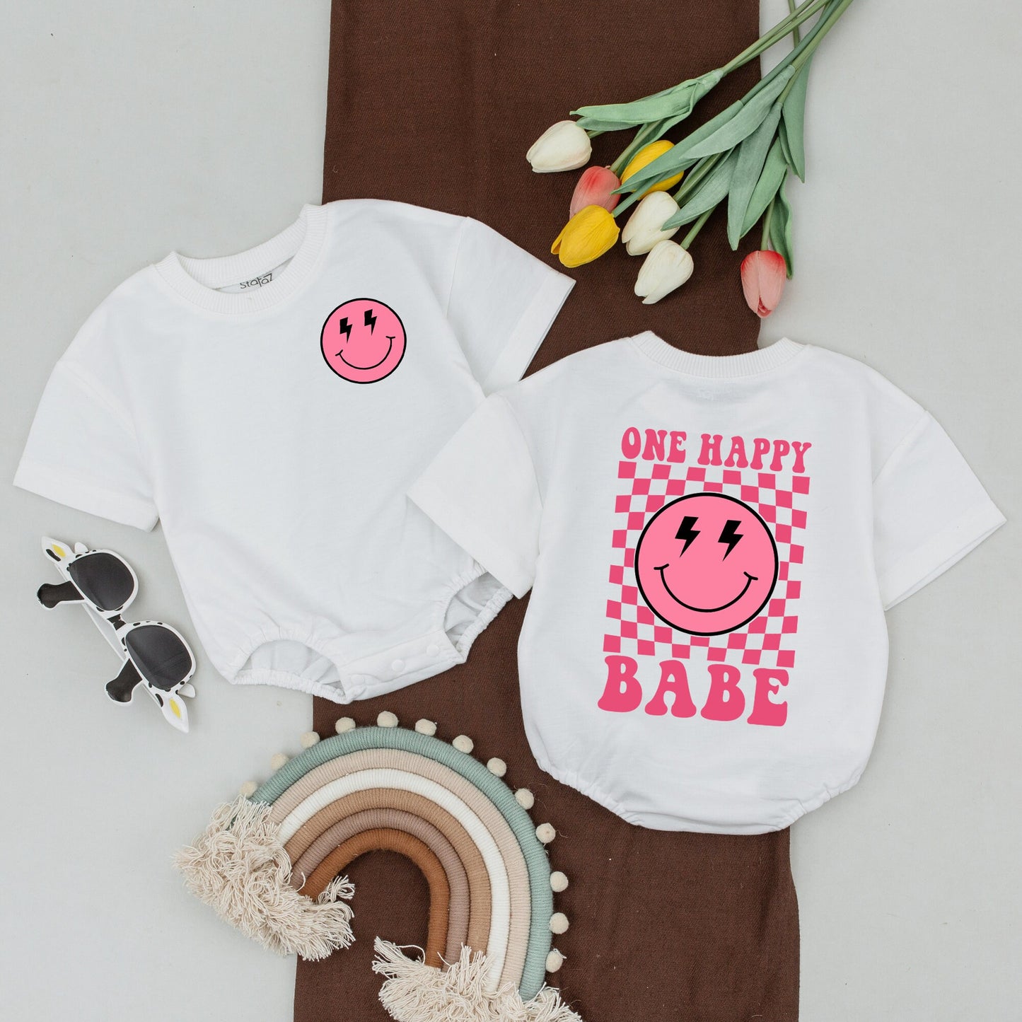 Pink Smiley Face One Happy Babe 1st Birthday Shirts Matching Family Outfits Retro Checkered Mommy and Me Baby Bodysuits Toddler Tees
