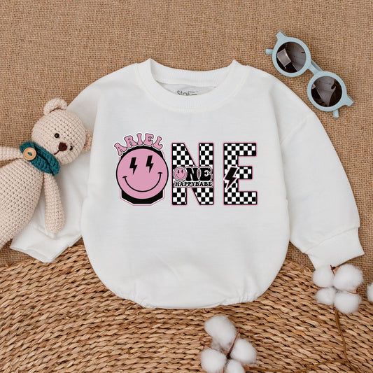 Personalized One Happy Babe Retro Smiley Face Birthday Outfit Baby Girl One Cool Dude Bodysuit Cake Smash Cheerful Bubble Letter Design