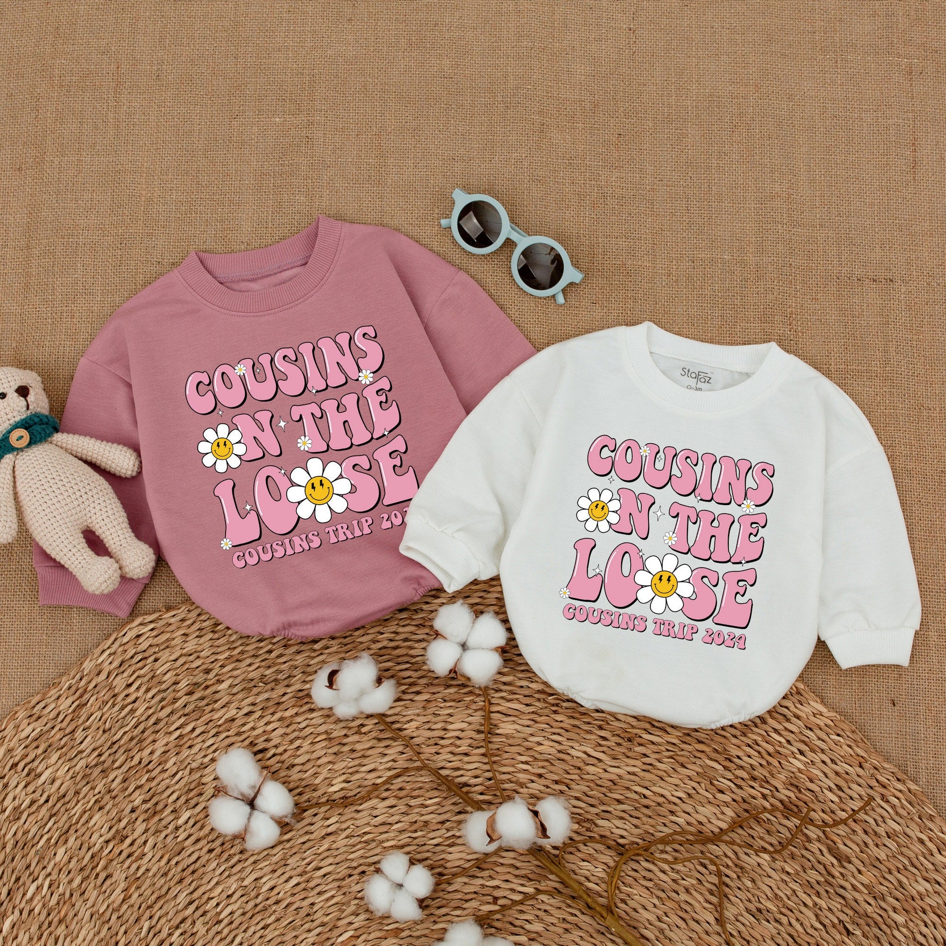 Matching Cousins On The Loose Romper for Baby Girls & Boys, 2024 Family Trip Outfit with Retro Pink Bubble Letters & Smiley Daisy Flowers