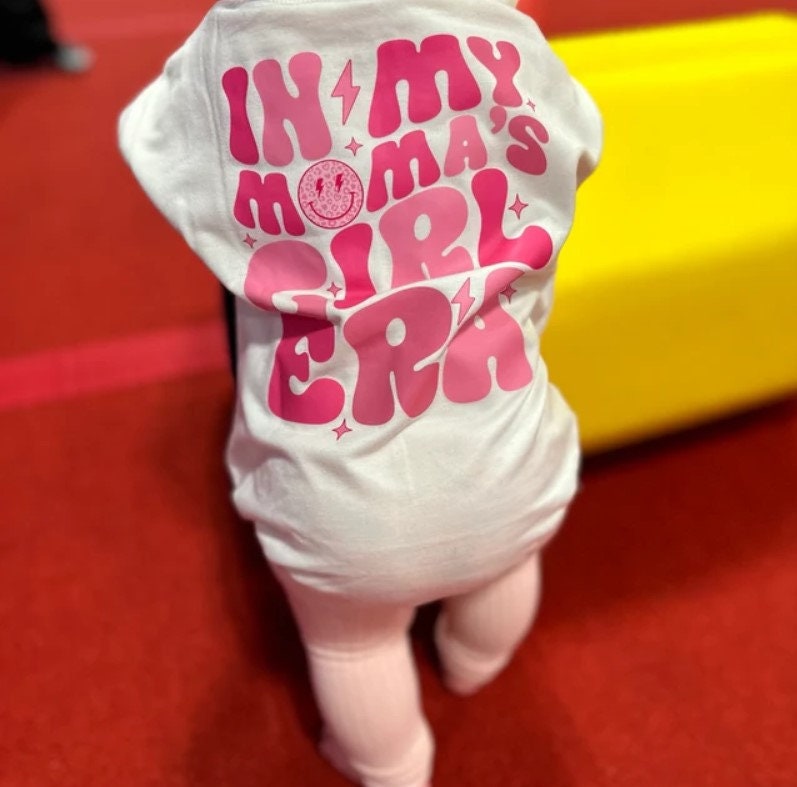 Mama's Girl Era Romper Baby Girl Outfit with Pink Retro Design, Smiling Face, Star Graphics, Baby Shower Gift