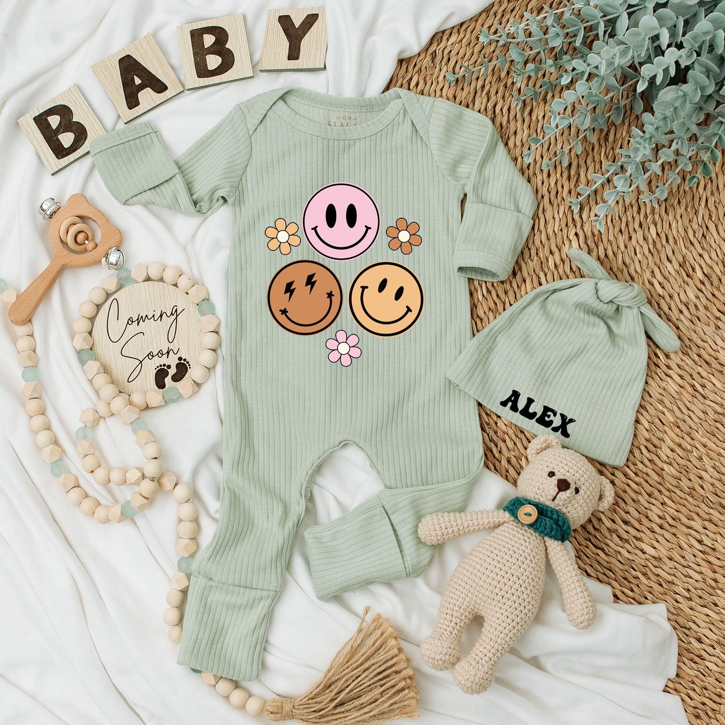 Personalized Baby Bodysuit & Hat Set Groovy Smiley Face Floral Design Alex Name Retro Birthday Shower Newborn Coming Home Outfit Baby Girl Clothes