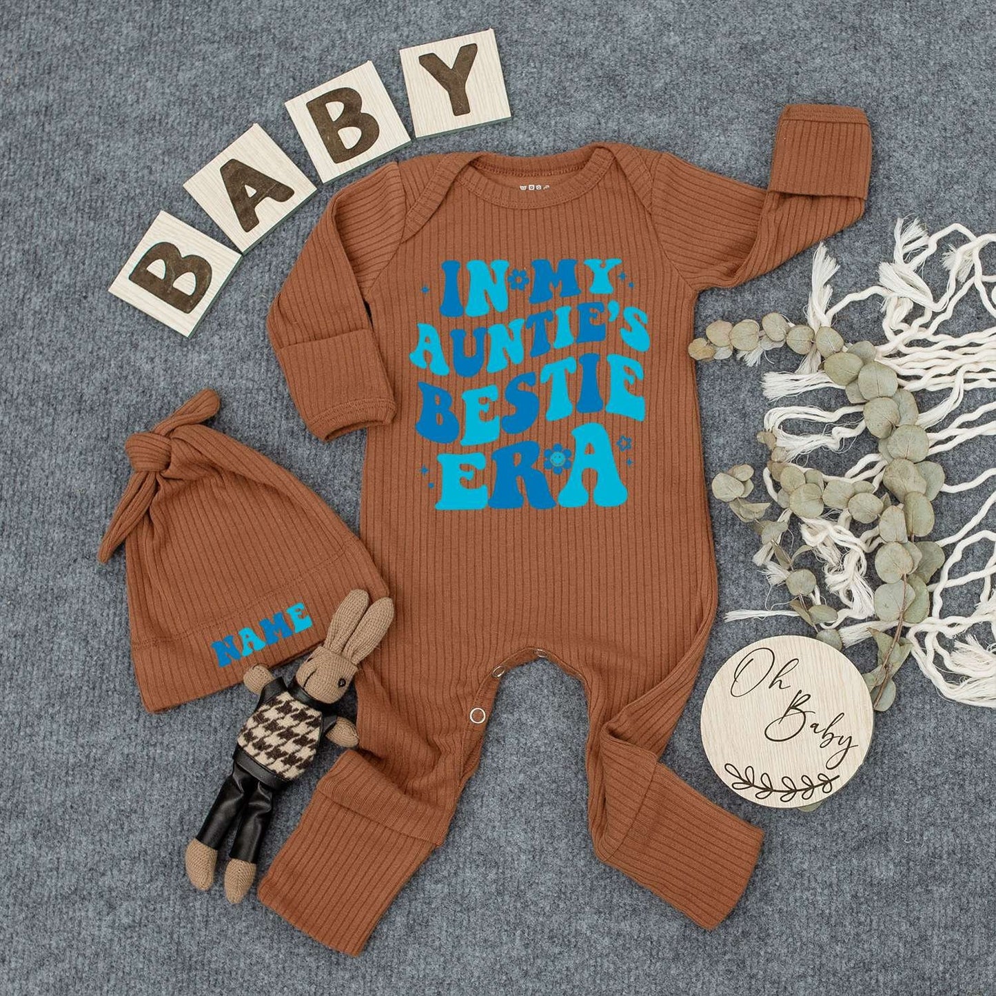In My Auntie's Bestie Era Bodysuit Hat Set, Blue Retro Baby Outfit, Custom Name Newborn Gift, Cute Infant Boy Girl Clothes, Pregnancy Reveal 138 chars