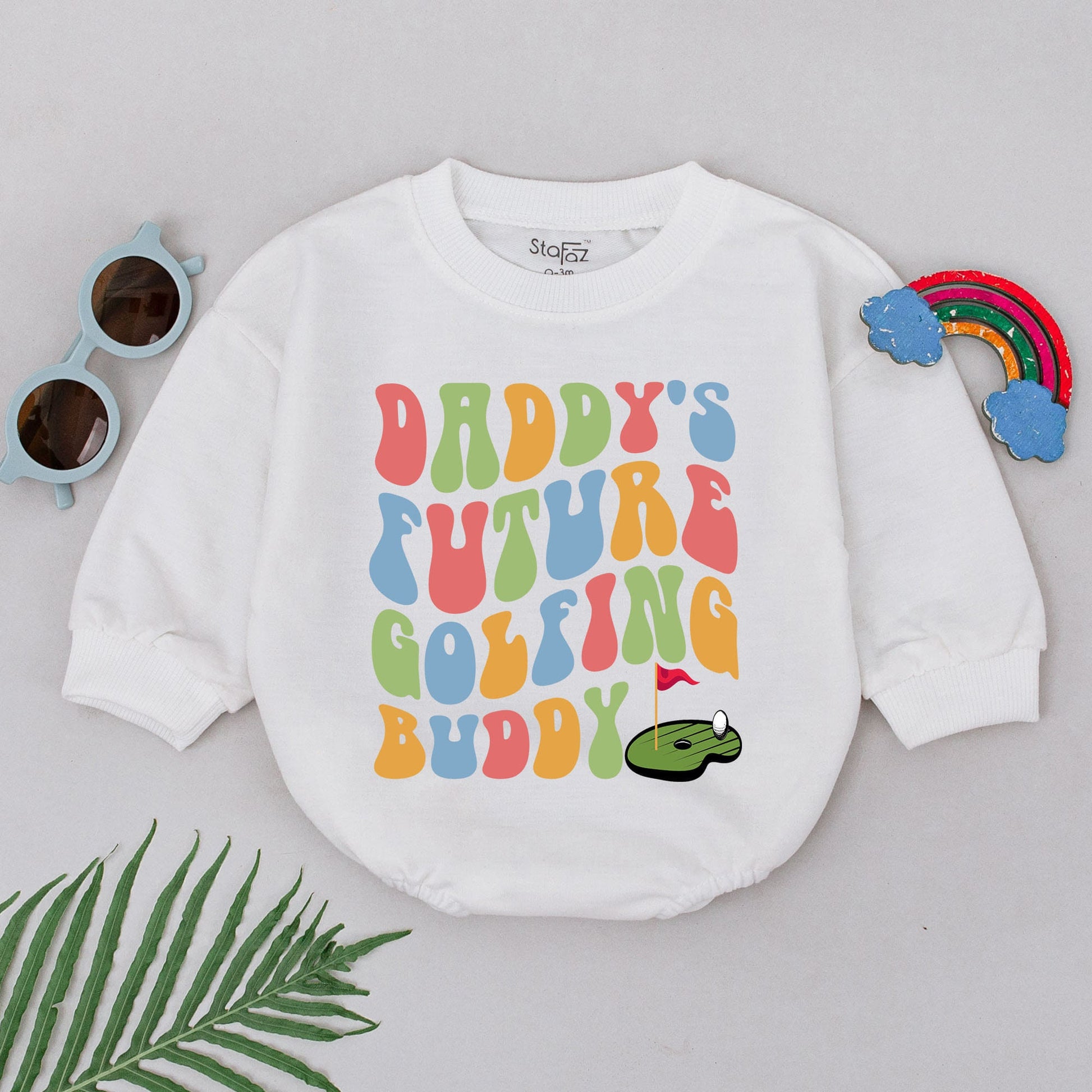 Daddy's Future Golfing Buddy Romper Baby Boy, Retro 70s Pastel Golf Bodysuit Outfit with Vintage Green Flag Graphics, Soft Father's Day Gift