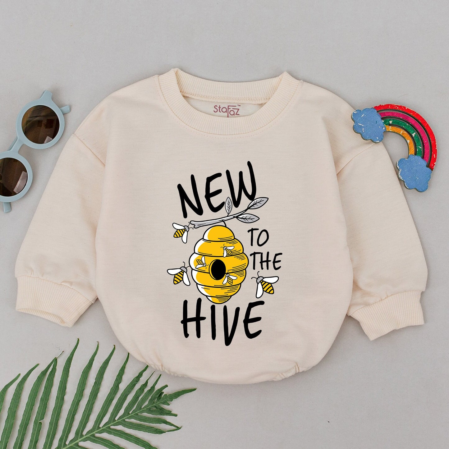 New to the Hive Baby Romper Cheerful Beehive & Buzzing Cartoon Bees Design for Girls Boys Newborn Baby Shower Gift Announcement Outfit Coming Home