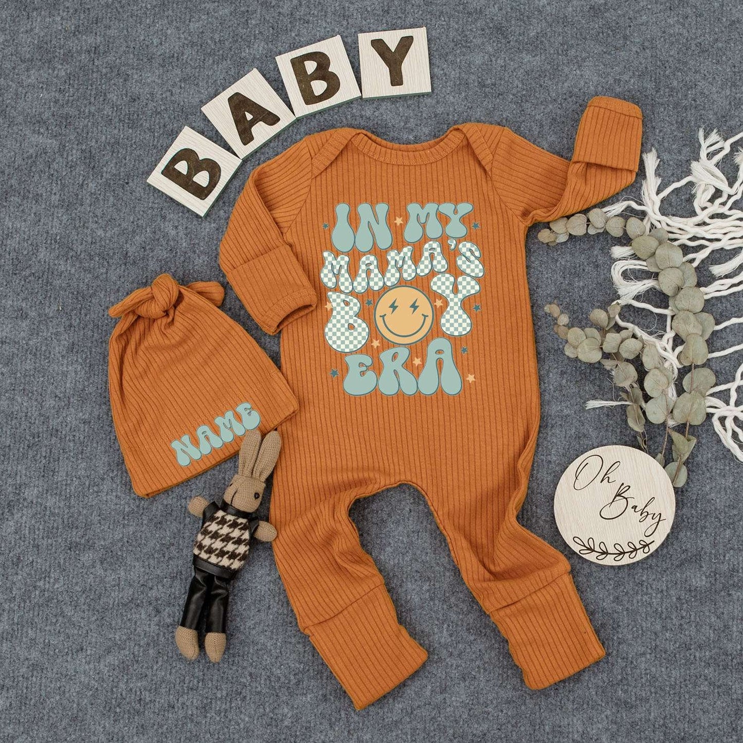 Personalized In My Mama's Boy Era Baby Bodysuit Hat Set Cute Retro Smiley Face Newborn Outfit Light Blue Checkerboard Pattern Soft Cotton
