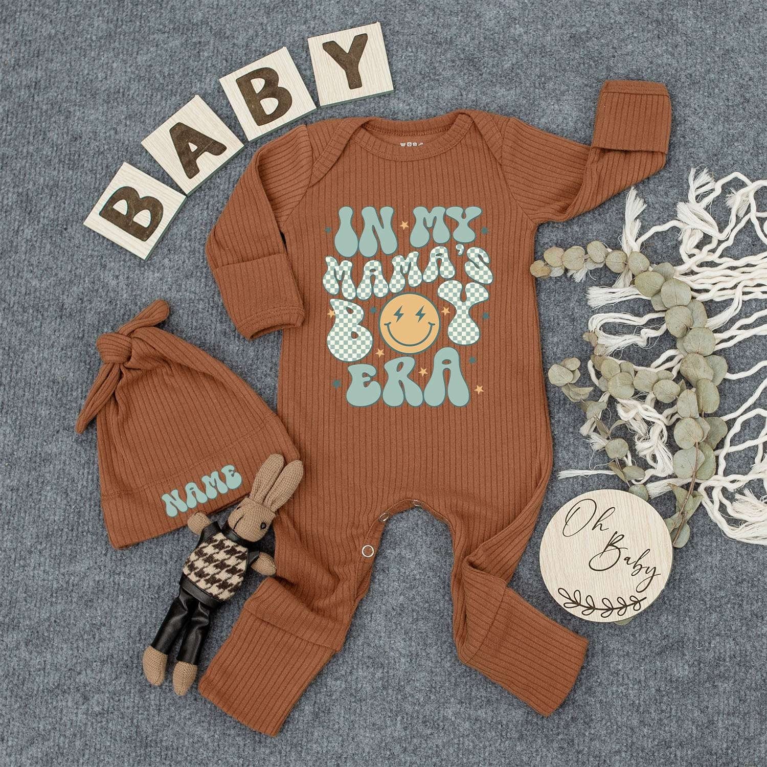 Personalized In My Mama's Boy Era Baby Bodysuit Hat Set Cute Retro Smiley Face Newborn Outfit Light Blue Checkerboard Pattern Soft Cotton