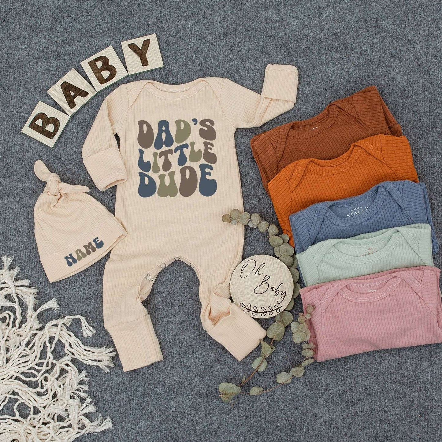 Dad's Little Dude Baby Bodysuit and Hat Set Retro Groovy Font Vintage Style New Baby Shower Gift Going Home Outfit Father's Day Keepsake