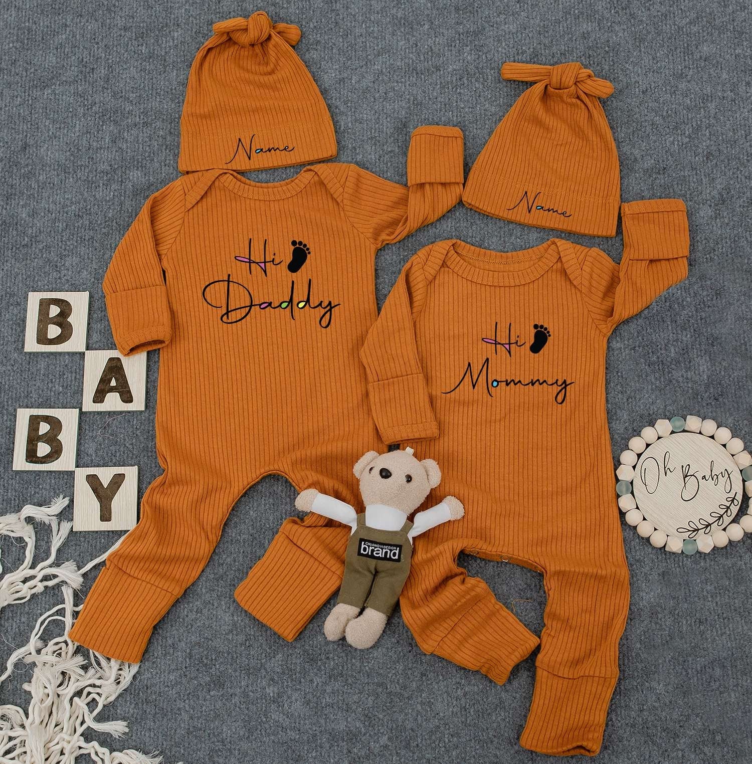Unisex Twin Outfits, Custom Name Twin Baby Sets, Hi Daddy/Mommy Newborn Twin Outfits, Gift for Baby Twins