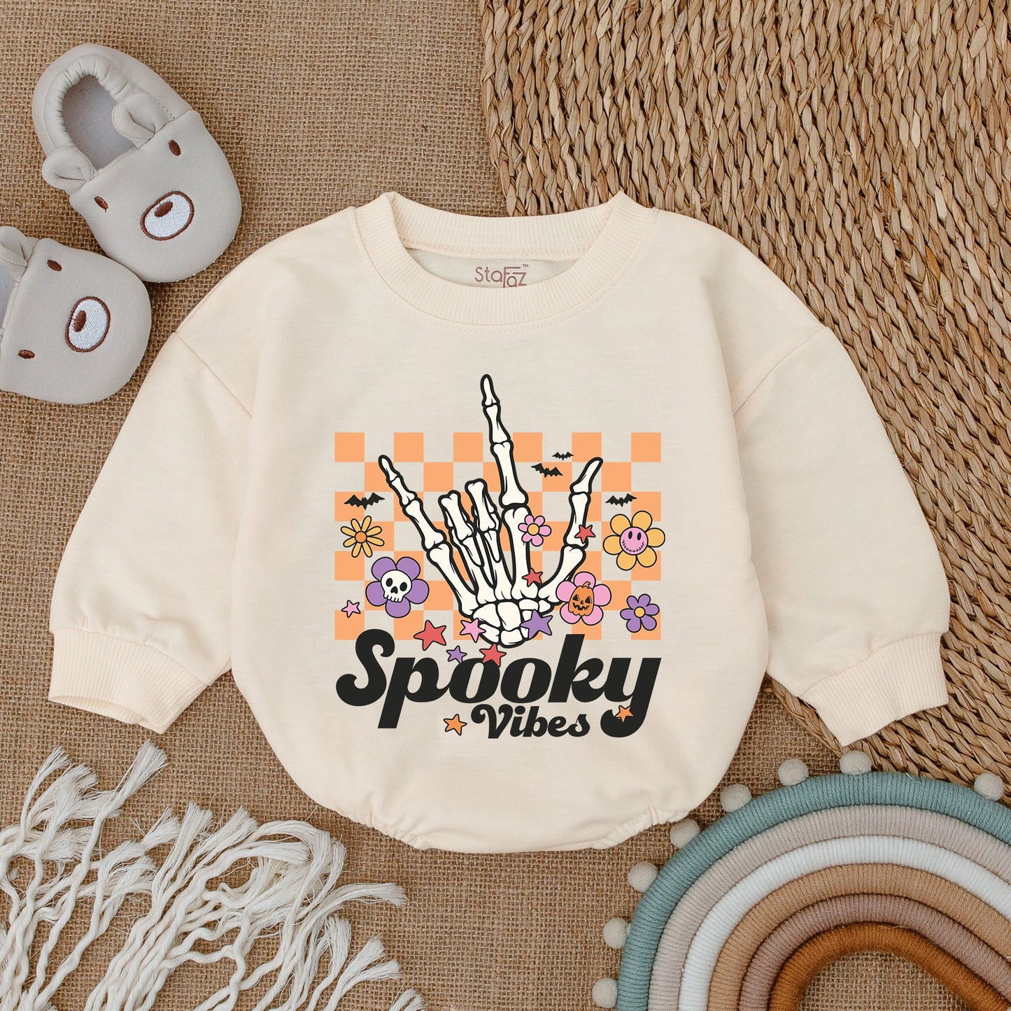 Spooky Vibes Baby Romper - Retro Halloween Outfit for Baby Boy or Girl, Comfortable Bubble Romper with Stars & Bats, My First Halloween Clothes