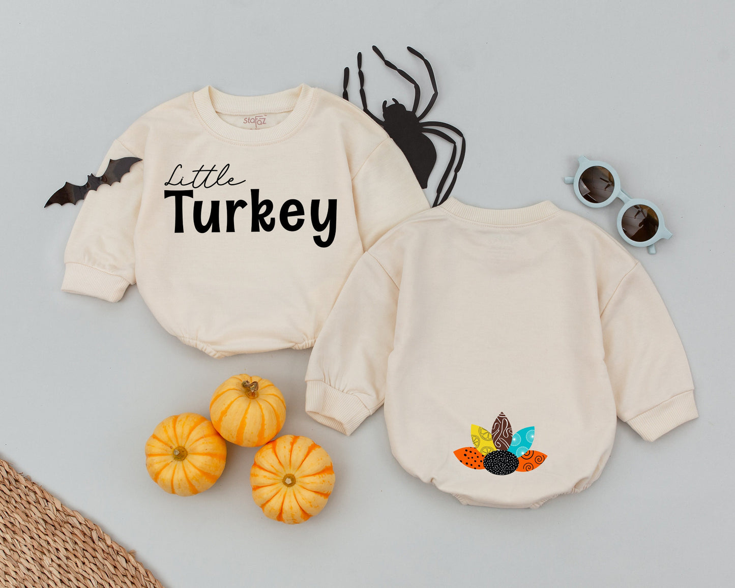 Retro Turkey Romper: First Thanksgiving Outfit for Babies