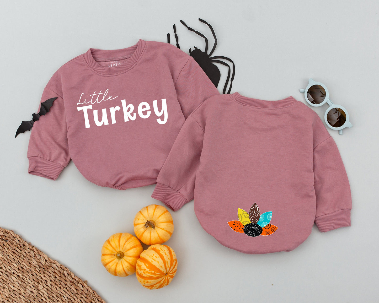 Retro Turkey Romper: First Thanksgiving Outfit for Babies