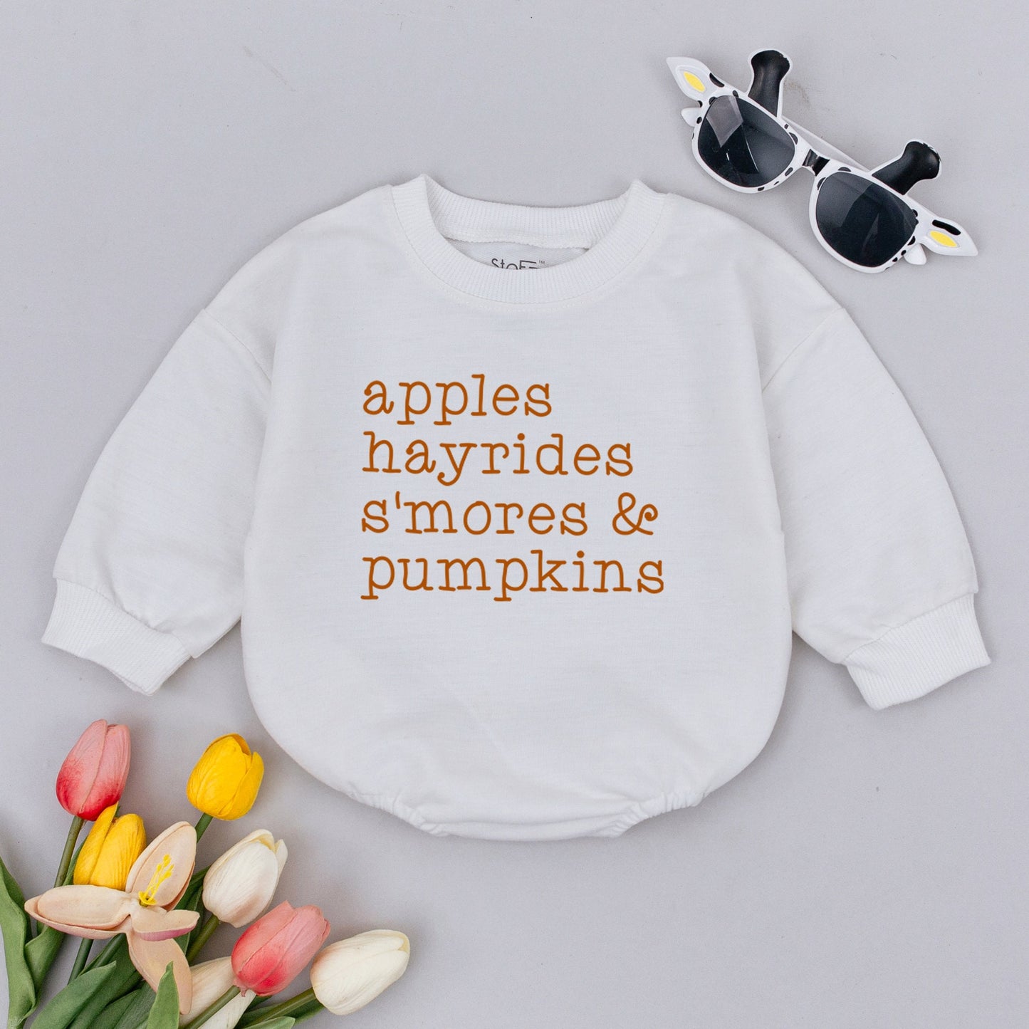 Retro Apples Hayrides S'mores Pumpkins Baby Romper Vintage Fall Bodysuit Autumn Kids Thanksgiving Shower Gift