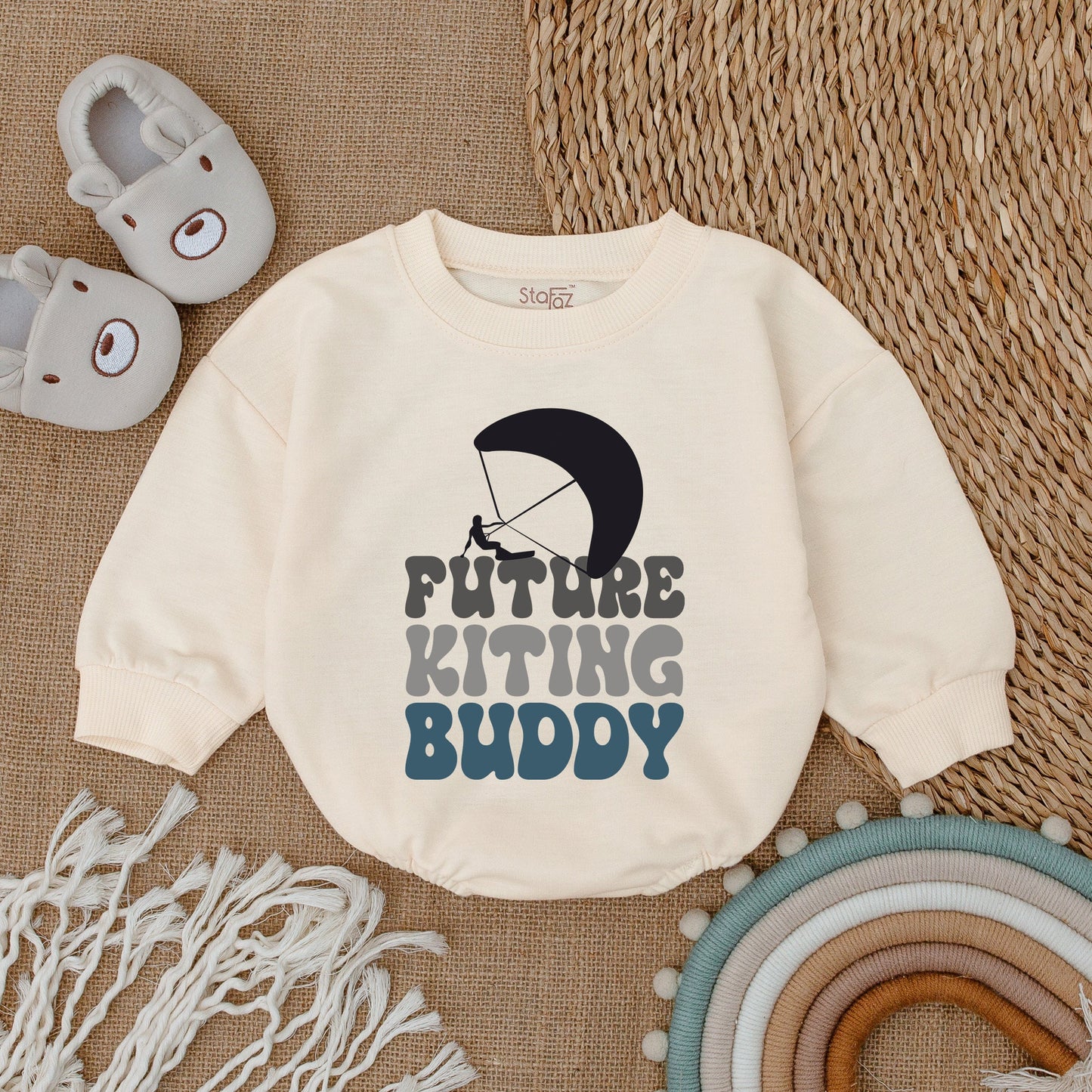 Daddy & Me Kiting Romper Set: Perfect Baby Shower Gift for New Dads