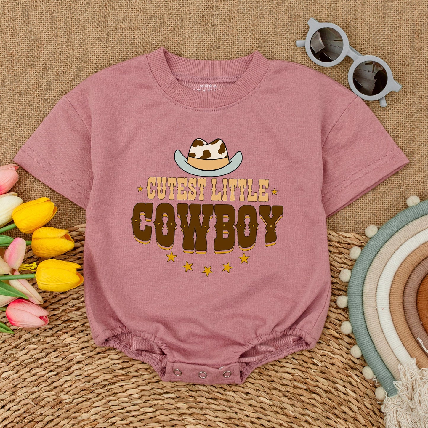 Charming Retro Cowboy Bodysuit: Country Baby Shower Gift, Unisex