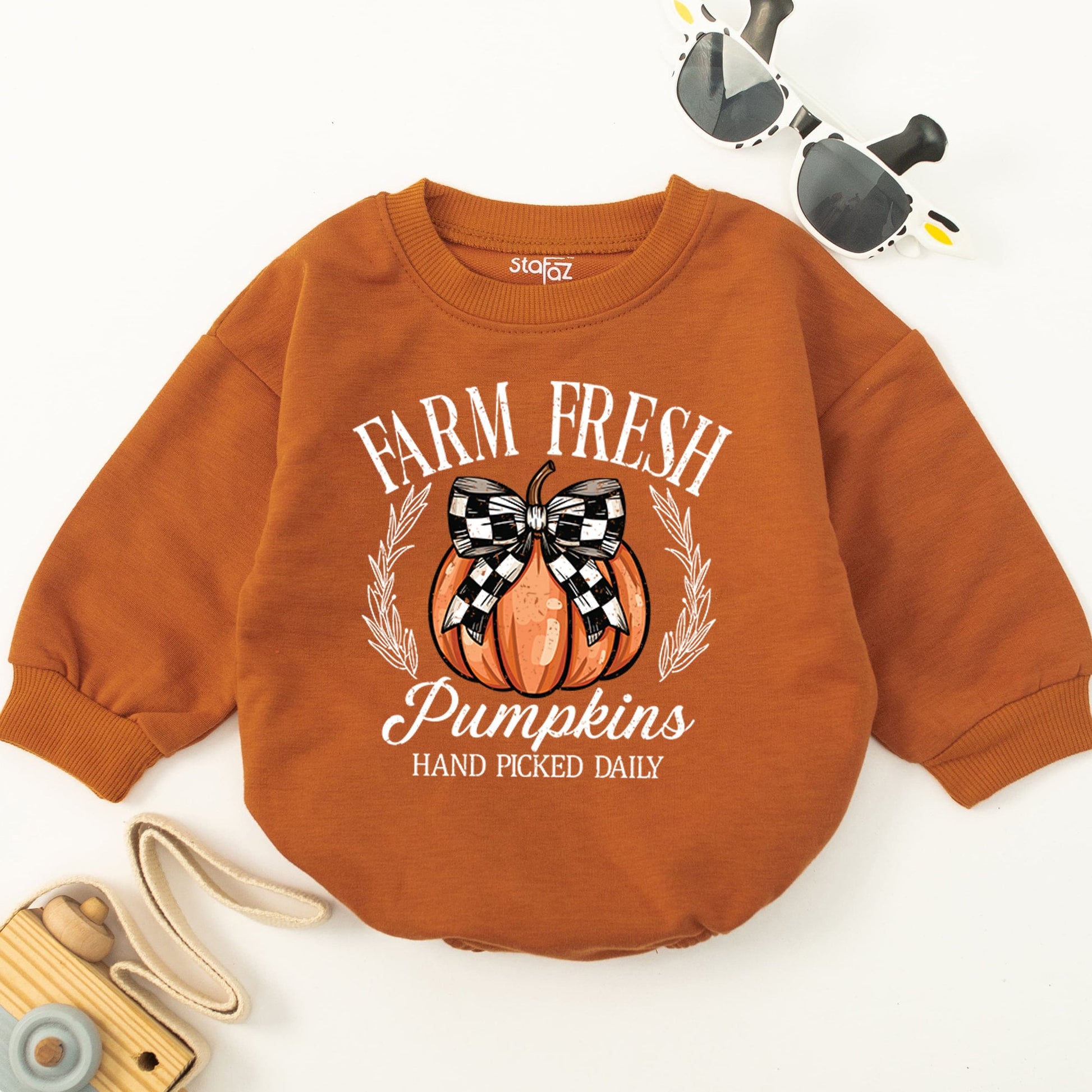 Retro Pumpkin Baby Romper - Cute Fall Thanksgiving Bodysuit Gift