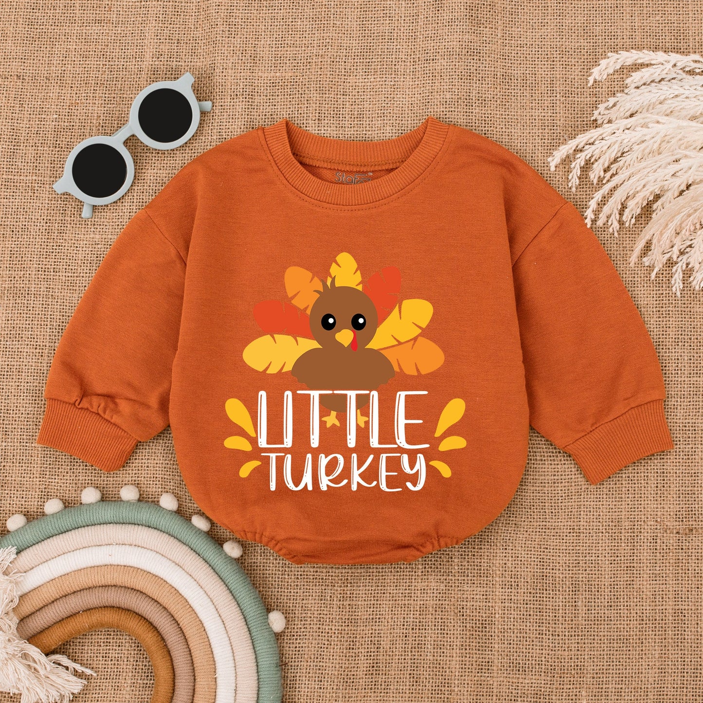 Cute Little Turkey Retro Natural Baby Romper Thanksgiving Bodysuit Bright Feather Design Autumn Kids Baby Shower Gift