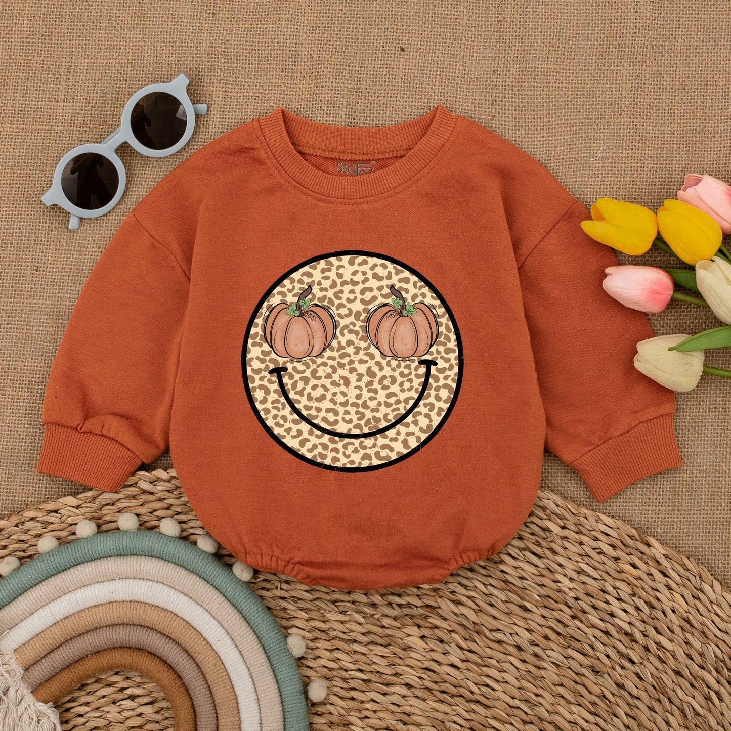 Retro Pumpkin Smile Baby Romper – Perfect Fall Baby Shower Gift