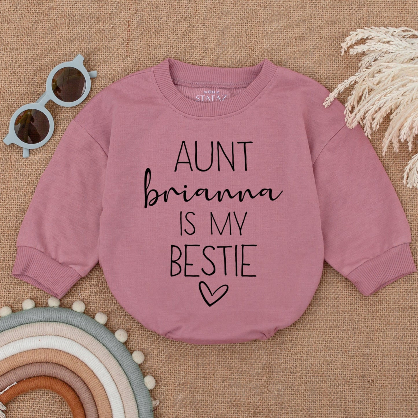Personalized Auntie's Bestie Baby Bodysuit Infant Coming Home Outfit Gift from Aunt Baby Shower Apparel for Newborn Girls Boys