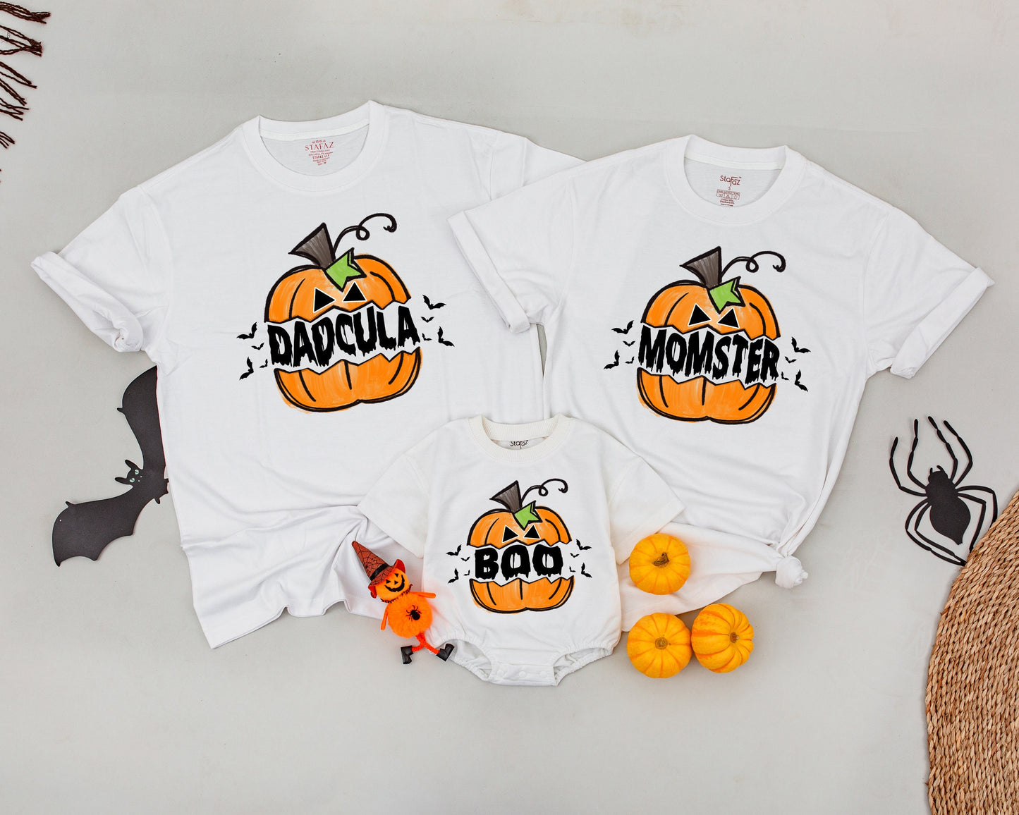 Dadcula Momster Halloween Matching Family Shirts Vintage Pumpkin Birthday Outfit Fall Costume Black Bats Design Boo Spooky Season One Spooky Dude Outfit 134c