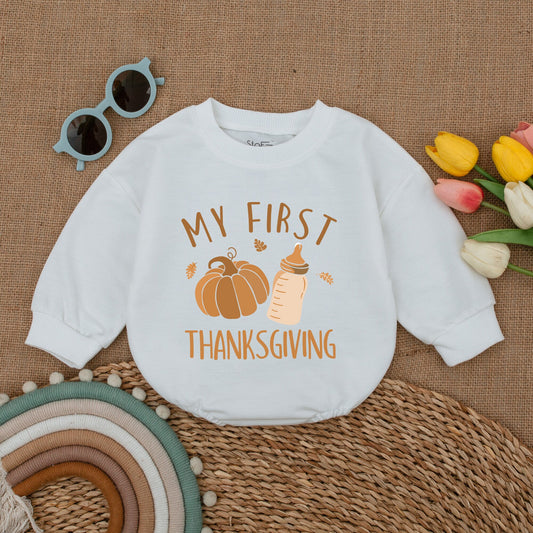 My First Thanksgiving Romper with adorable Pumpkin Design Baby Bodysuit comfy Fall Outfit Bubble Style Infant Announcement Clothes