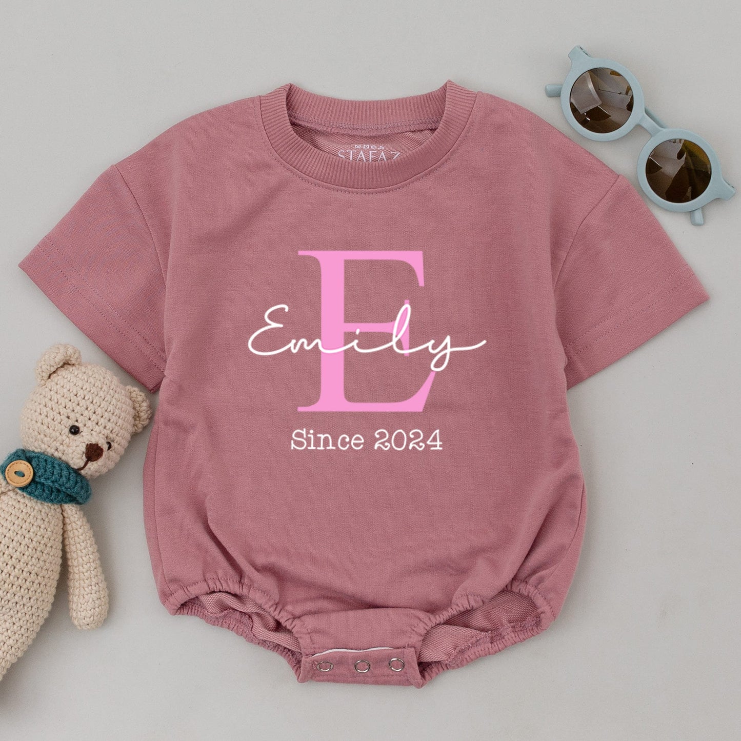 Matching Family Outfits: Personalized Tees for Mom, Dad & Baby