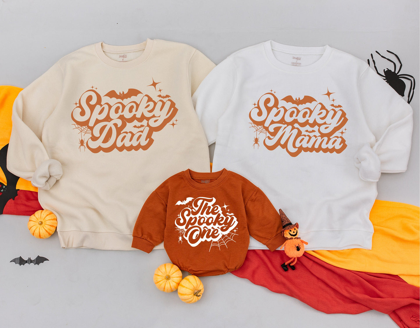 Spooky Family Matching Sweatshirts Retro Halloween Outfits Personalized One, Dad, Mama Vintage Ghost Bats & Stars Halloween Birthday Gifts Spooky Dude
