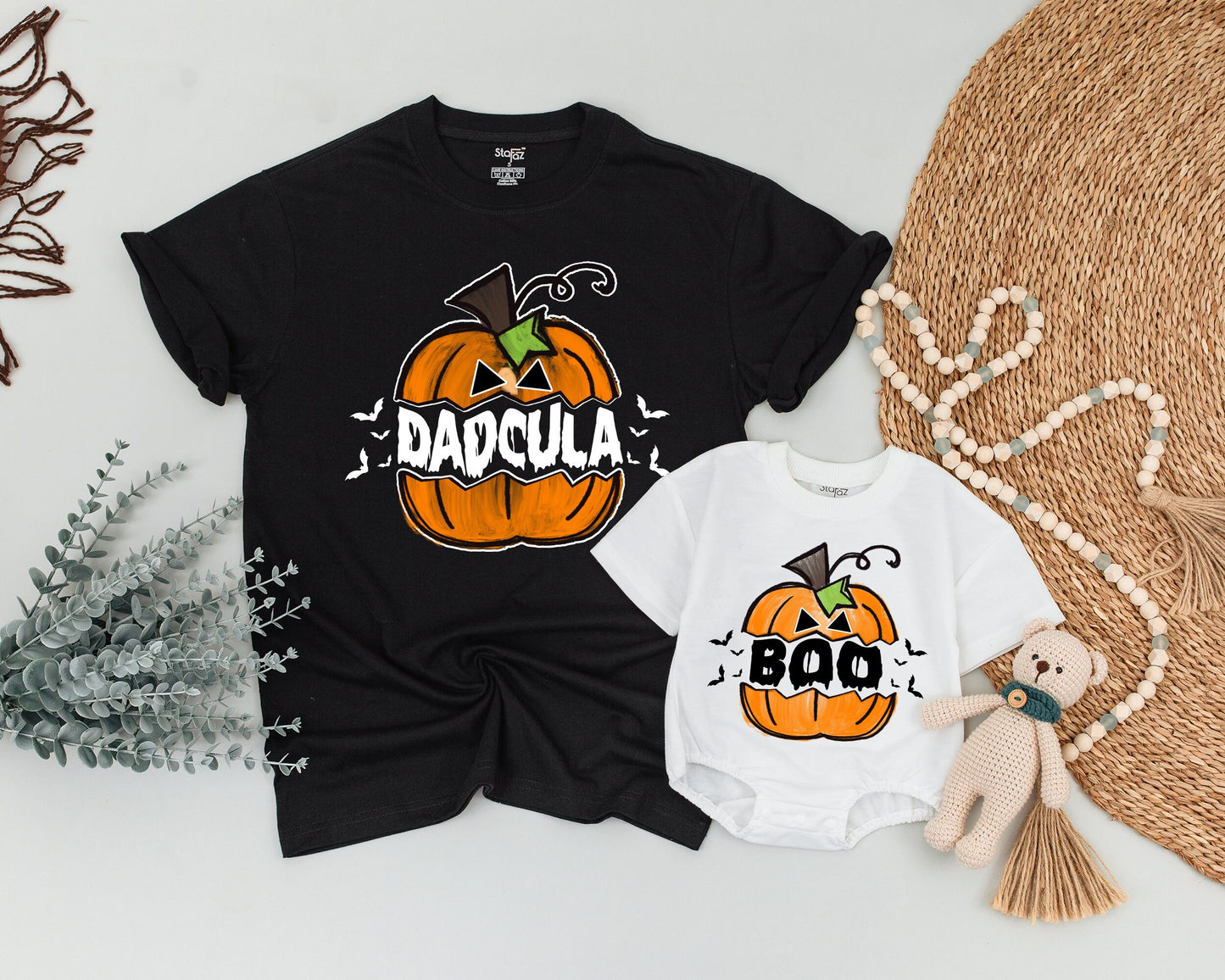 Dadcula Momster Halloween Matching Family Shirts Vintage Pumpkin Birthday Outfit Fall Costume Black Bats Design Boo Spooky Season One Spooky Dude Outfit 134c