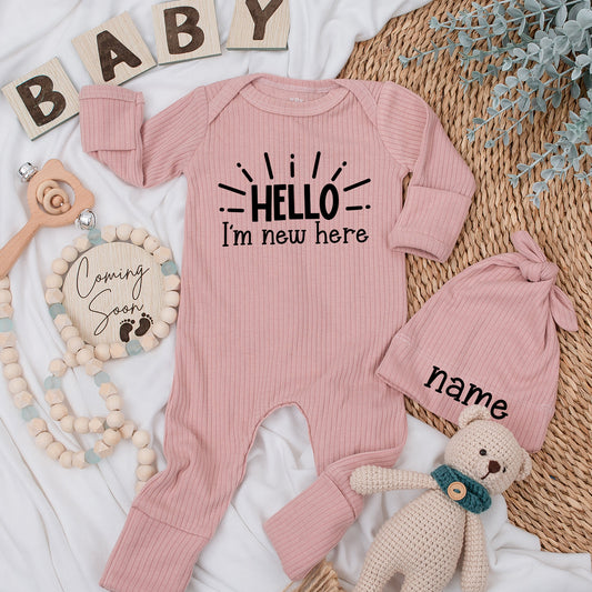 Hello I'm New Here Baby Bodysuit & Hat Set, Gender Neutral Newborn Outfit Announcement Gift, Hello World, Coming Home, Soft Cotton