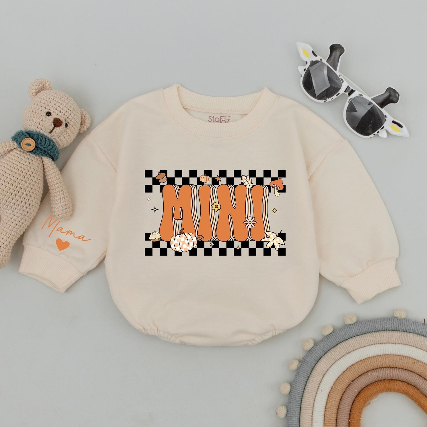 Mama & Mini Thanksgiving Sweatshirt: Matching Family Fall Outfit Gift